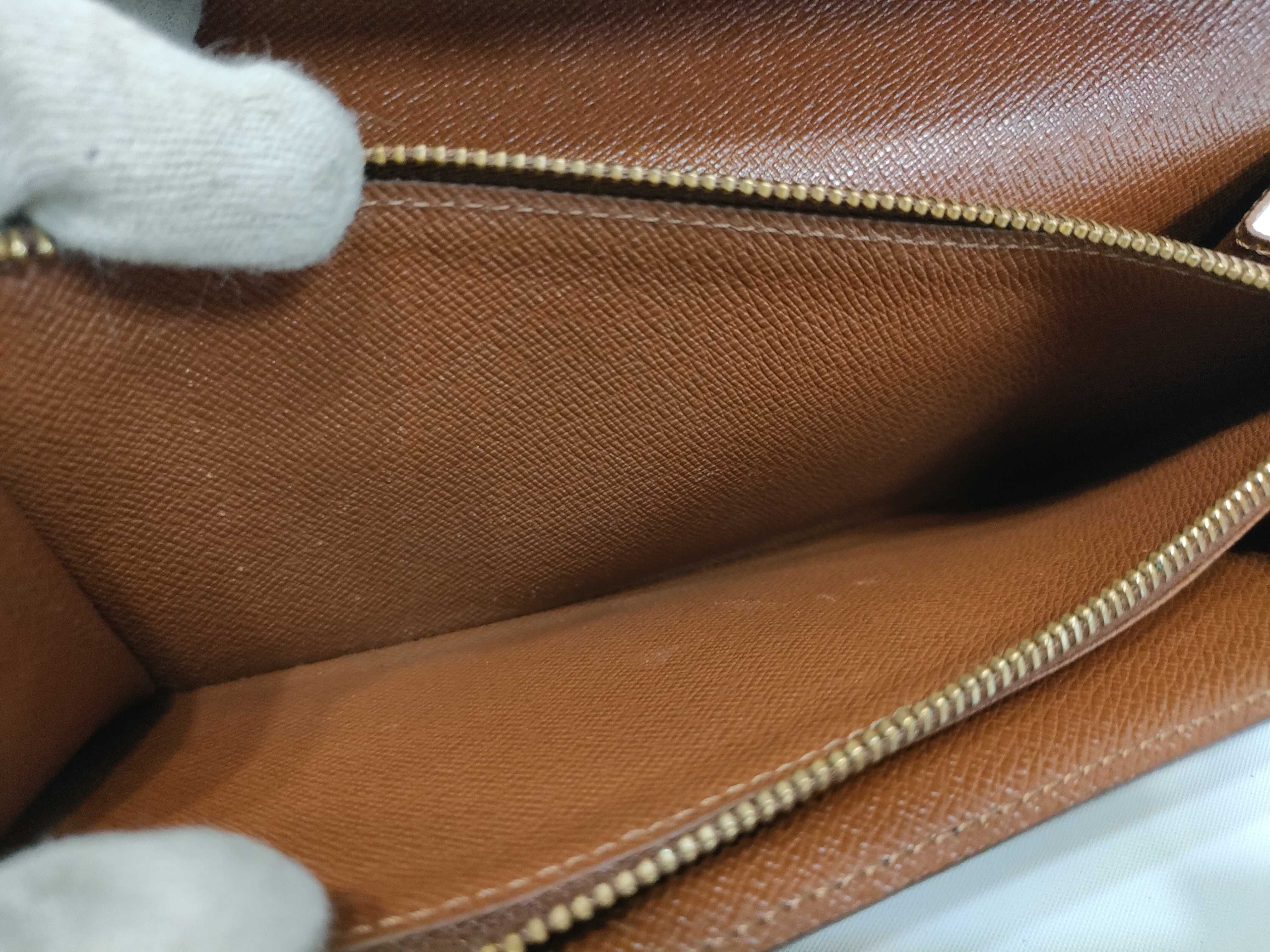 Monogram Portefeuille Sarah Wallet — view 9