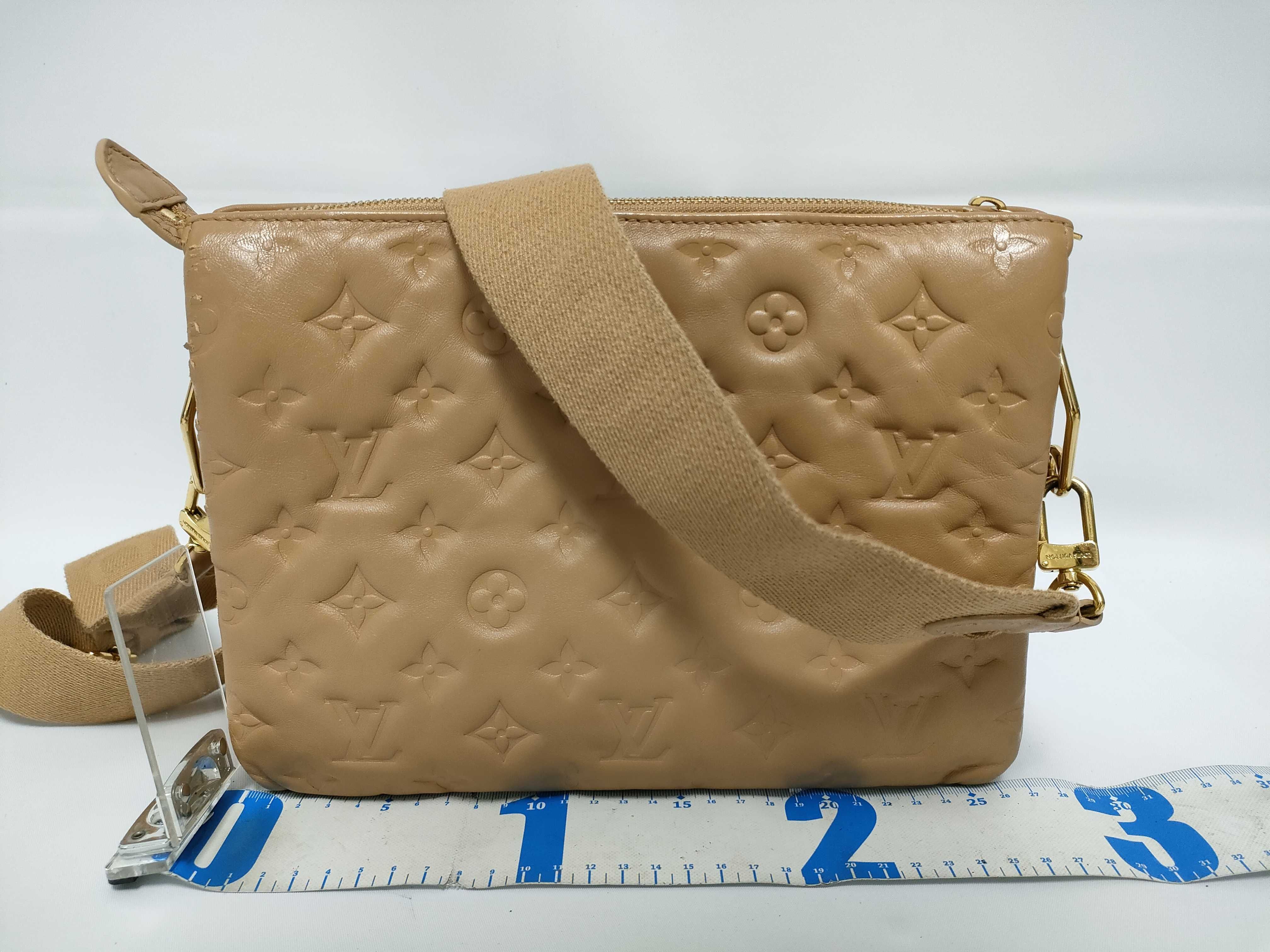Monogram Empreinte FR - Monogram embossed Coussin PM M21261 There was an RFID response shoulder bag — view 2
