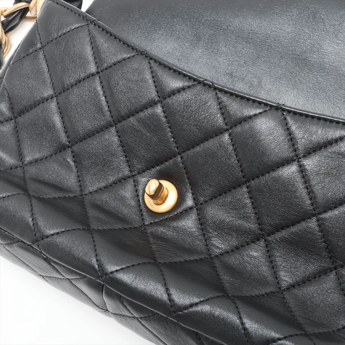 [Individually wrapped] Chanel Matelasse Lambskin Chain Shoulder Bag Black Gold Hardware UK68884L Random Plate — view 12