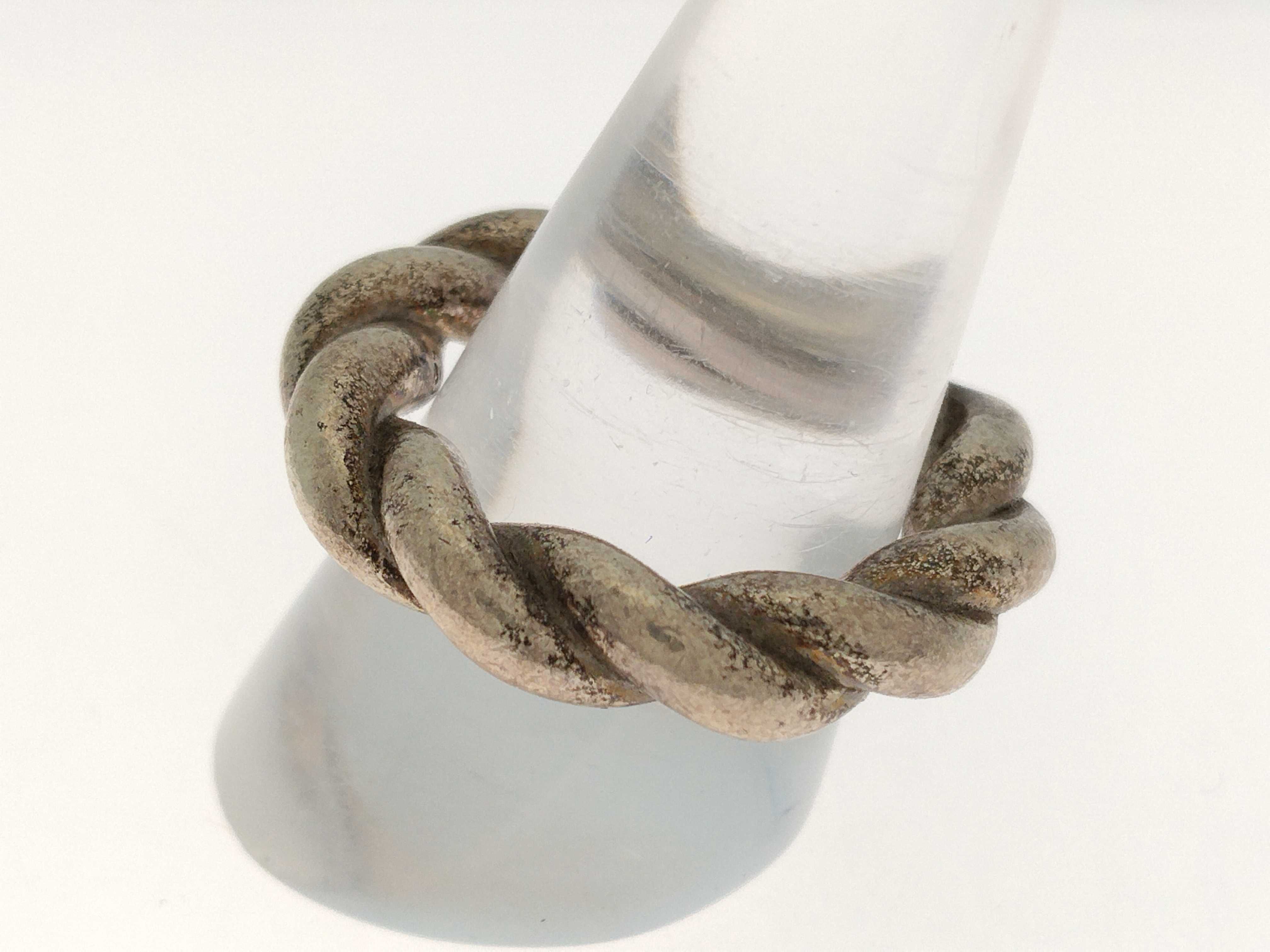 ring — view 2