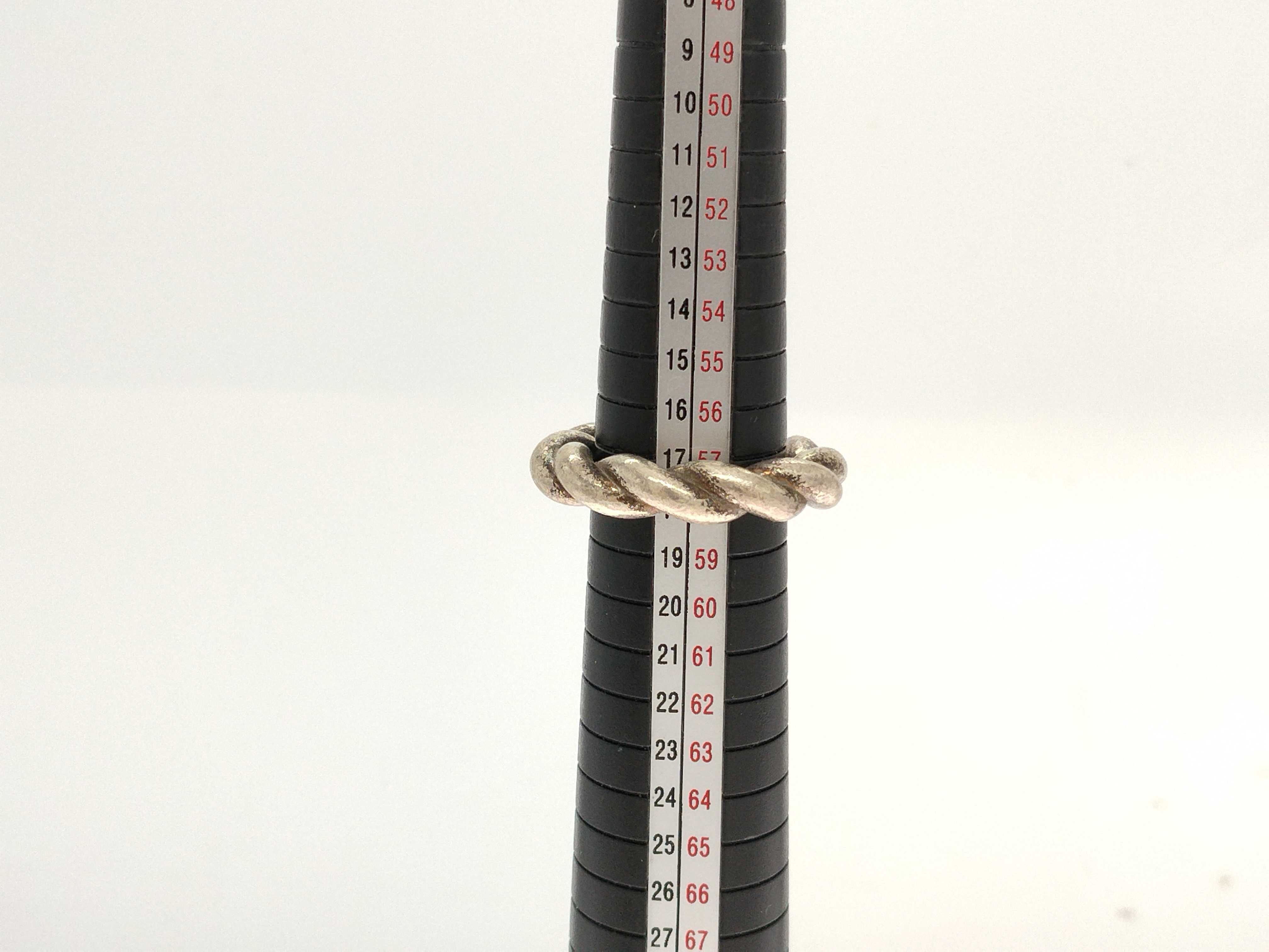 ring — view 11