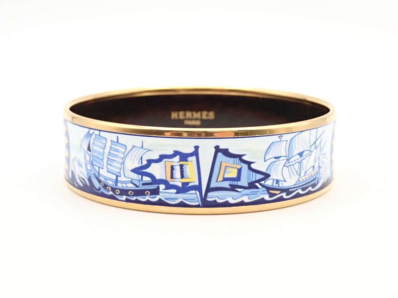 Enamel GM Gold Bracelet/Bangle, Wrist Circumference Approx. 19.5cm