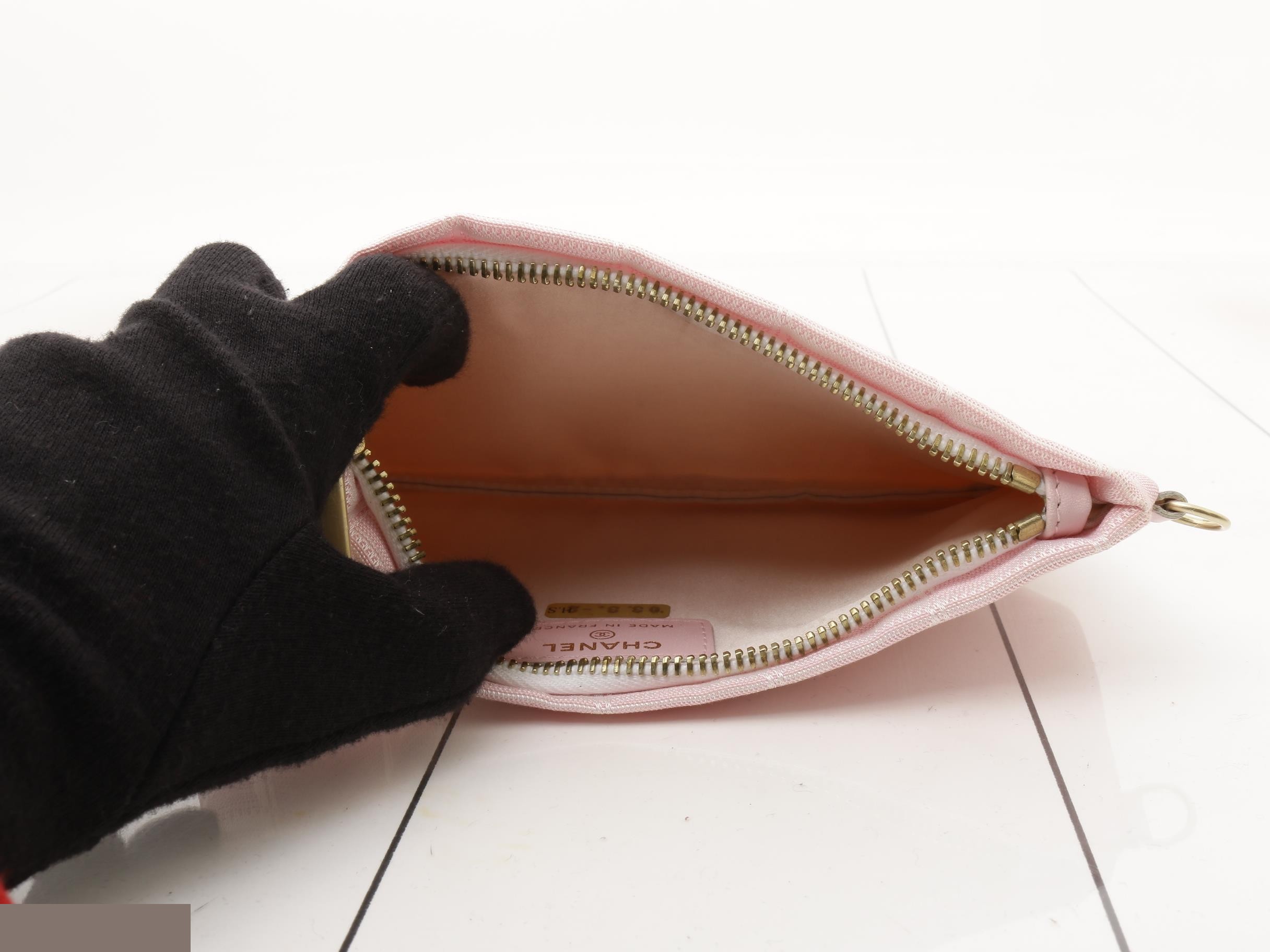 New Travel Line Pouch, Pink — view 4