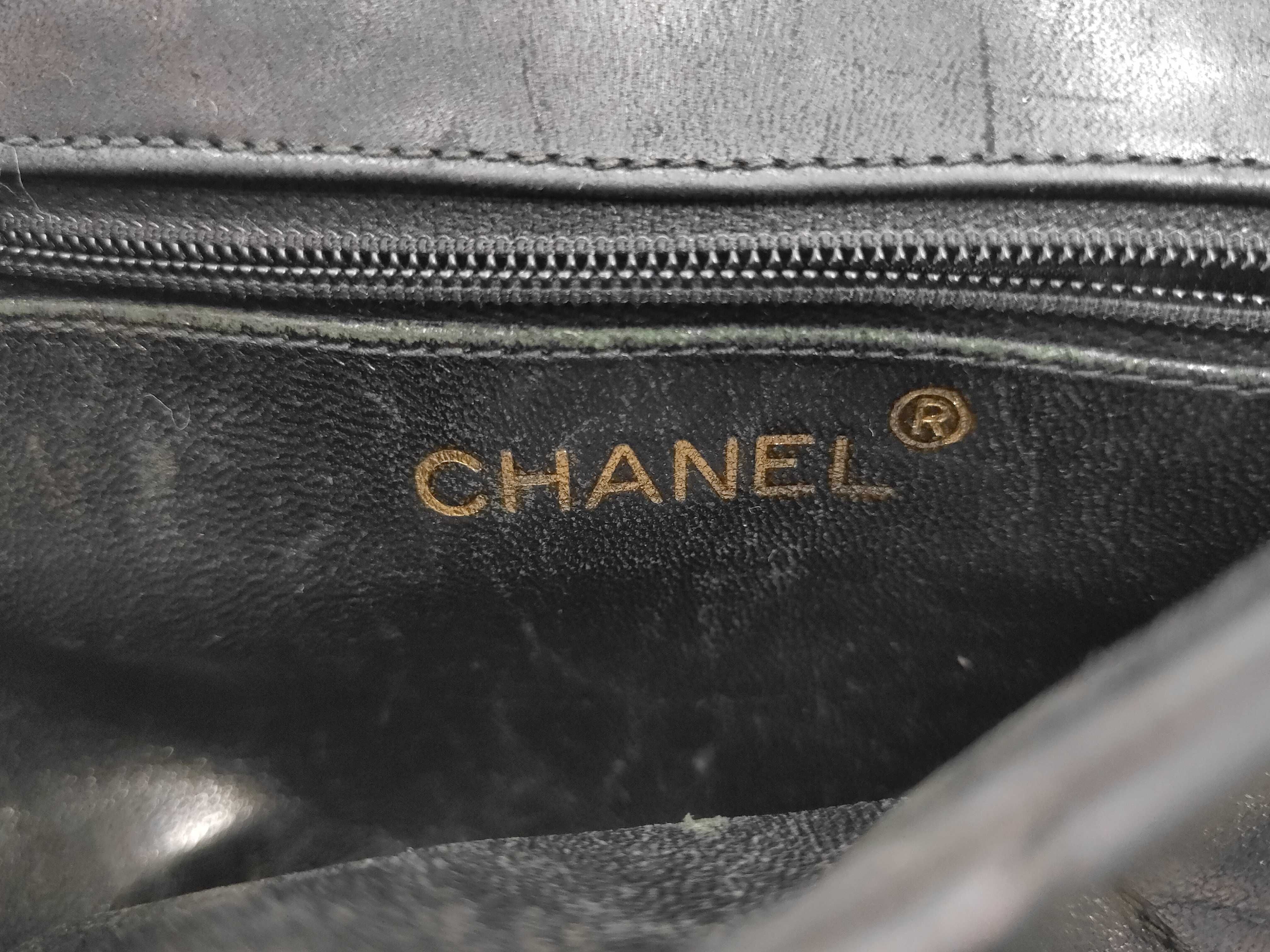 Chain Bag Matelassé Fringe Chanel Shoulder Bag — view 9