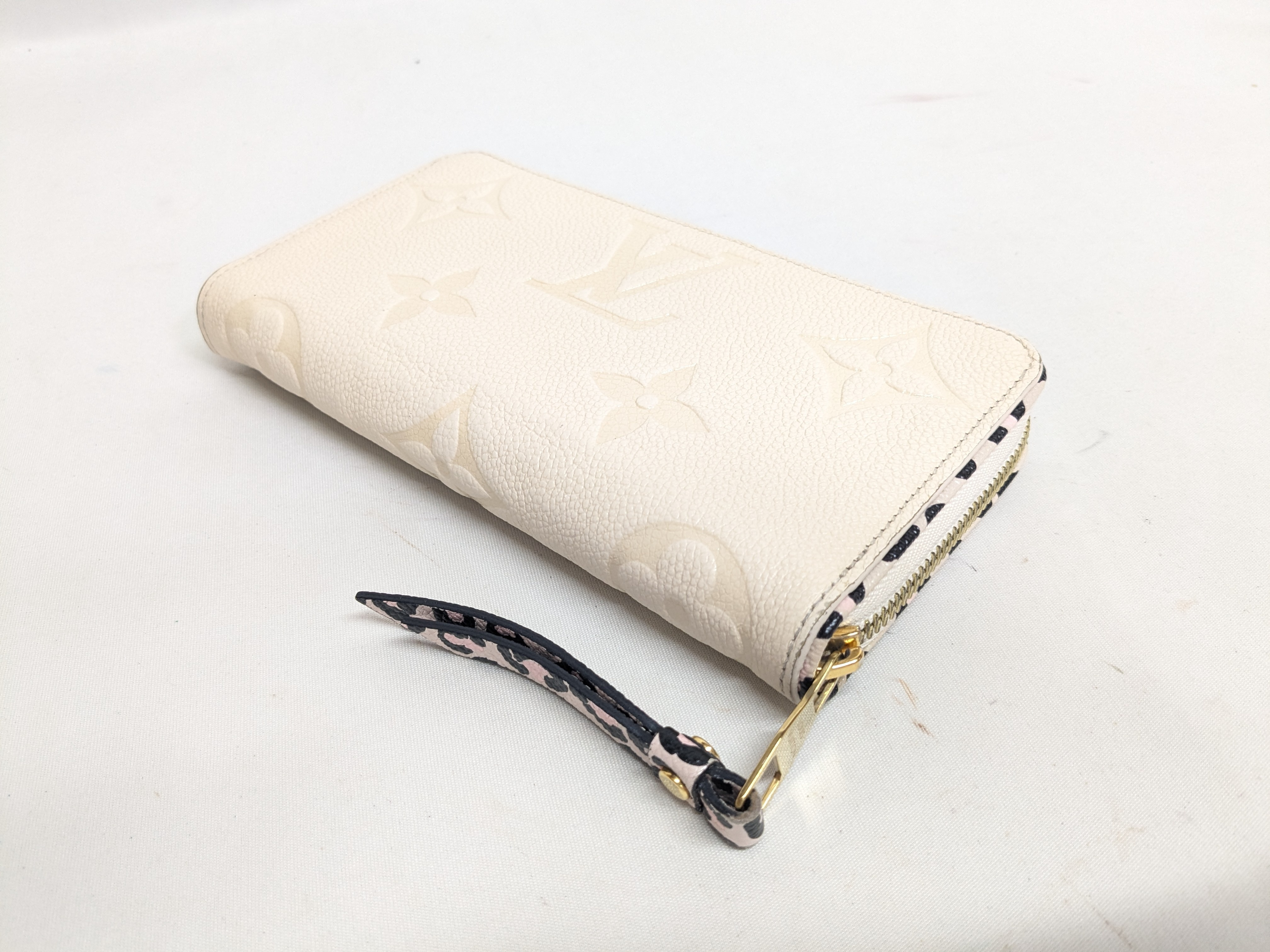 LV Empreinte Wild at Heart Zippy Wallet IC Chip Wallet — view 5