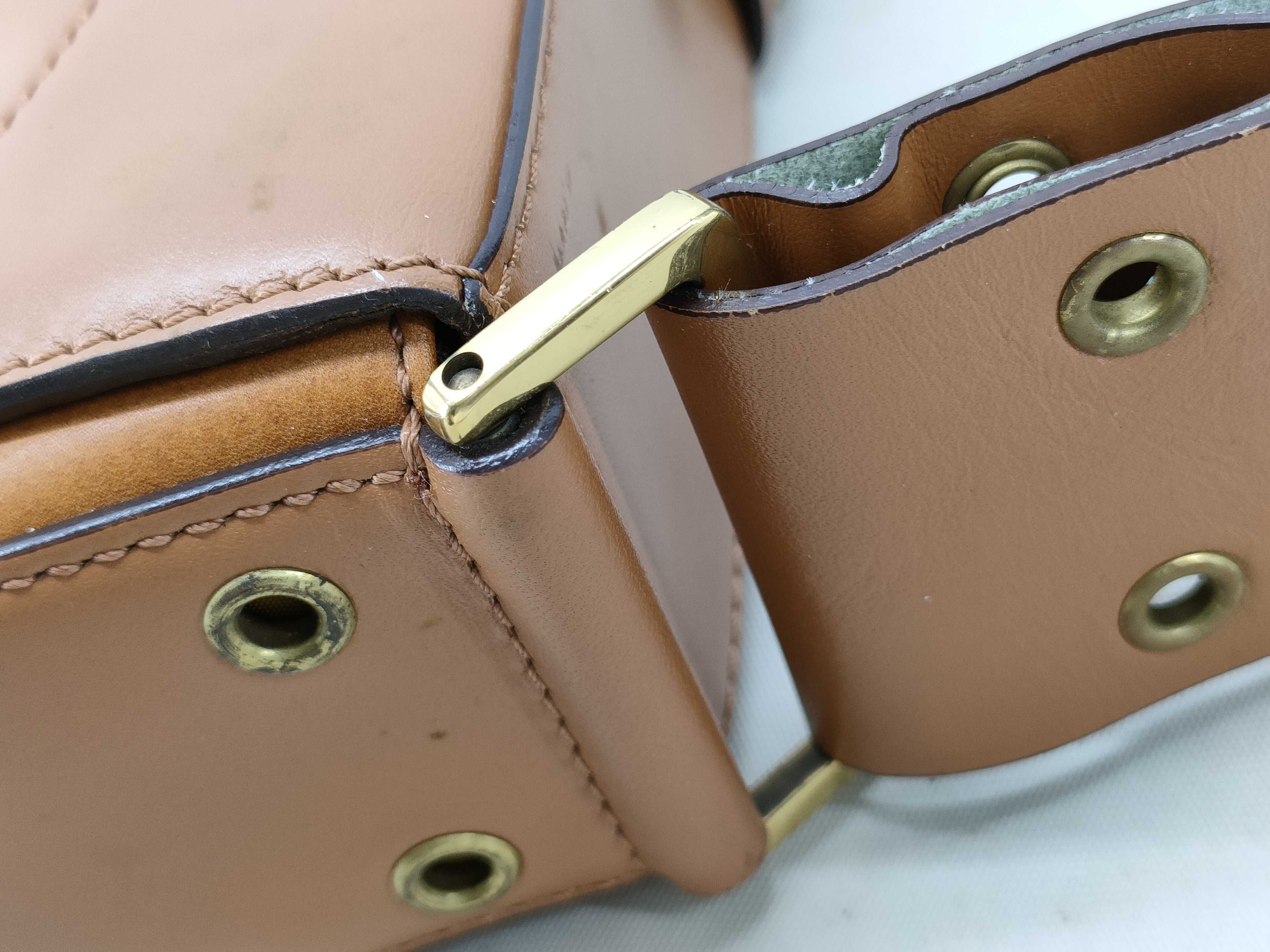 Street Chic One-Shoulder Bag, in undamaged condition. — view 7