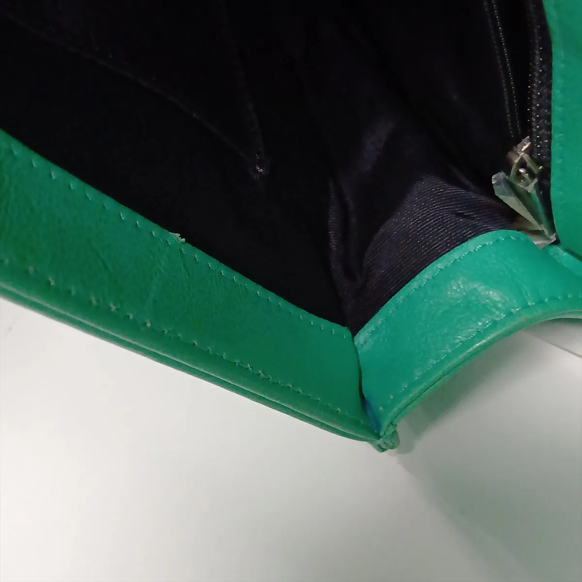 Boy Chanel Lambskin Chain Shoulder Bag, Green, Gunmetal Hardware, Item No. 17883627, Series 17 — view 14