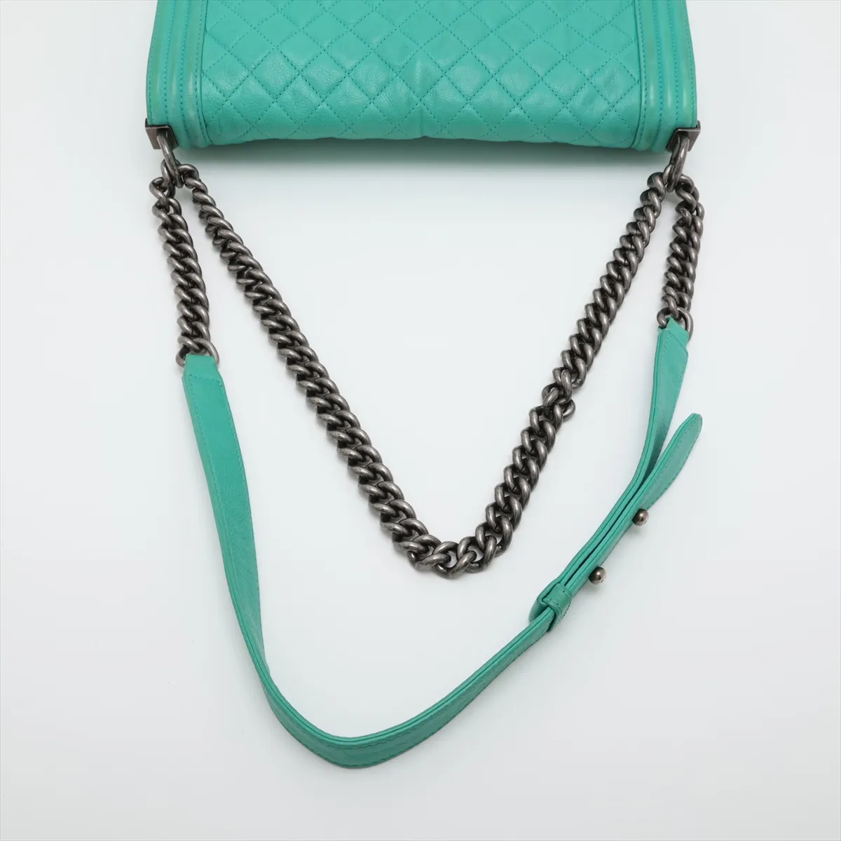 Boy Chanel Lambskin Chain Shoulder Bag, Green, Gunmetal Hardware, Item No. 17883627, Series 17 — view 5