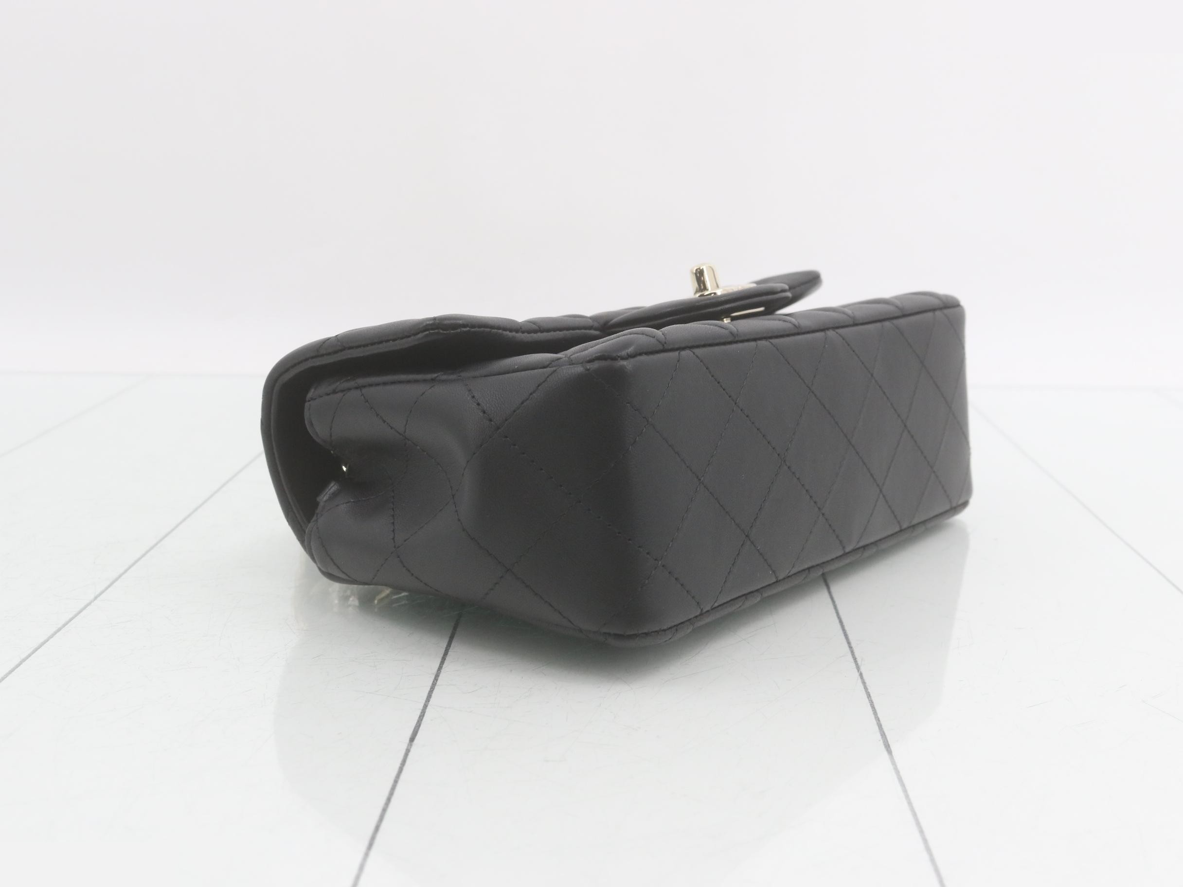 Matelassé Lambskin Chain Shoulder Bag — view 5