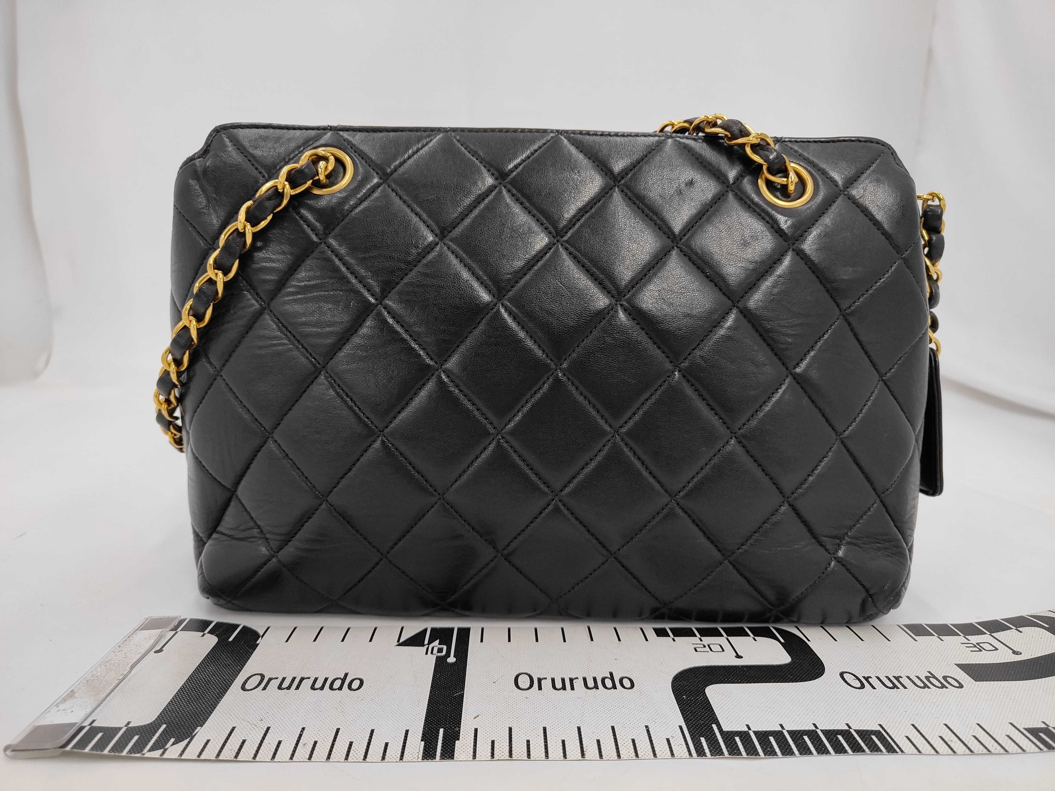 Matelassé Chain Shoulder Bag, Lambskin Tote Bag — view 2