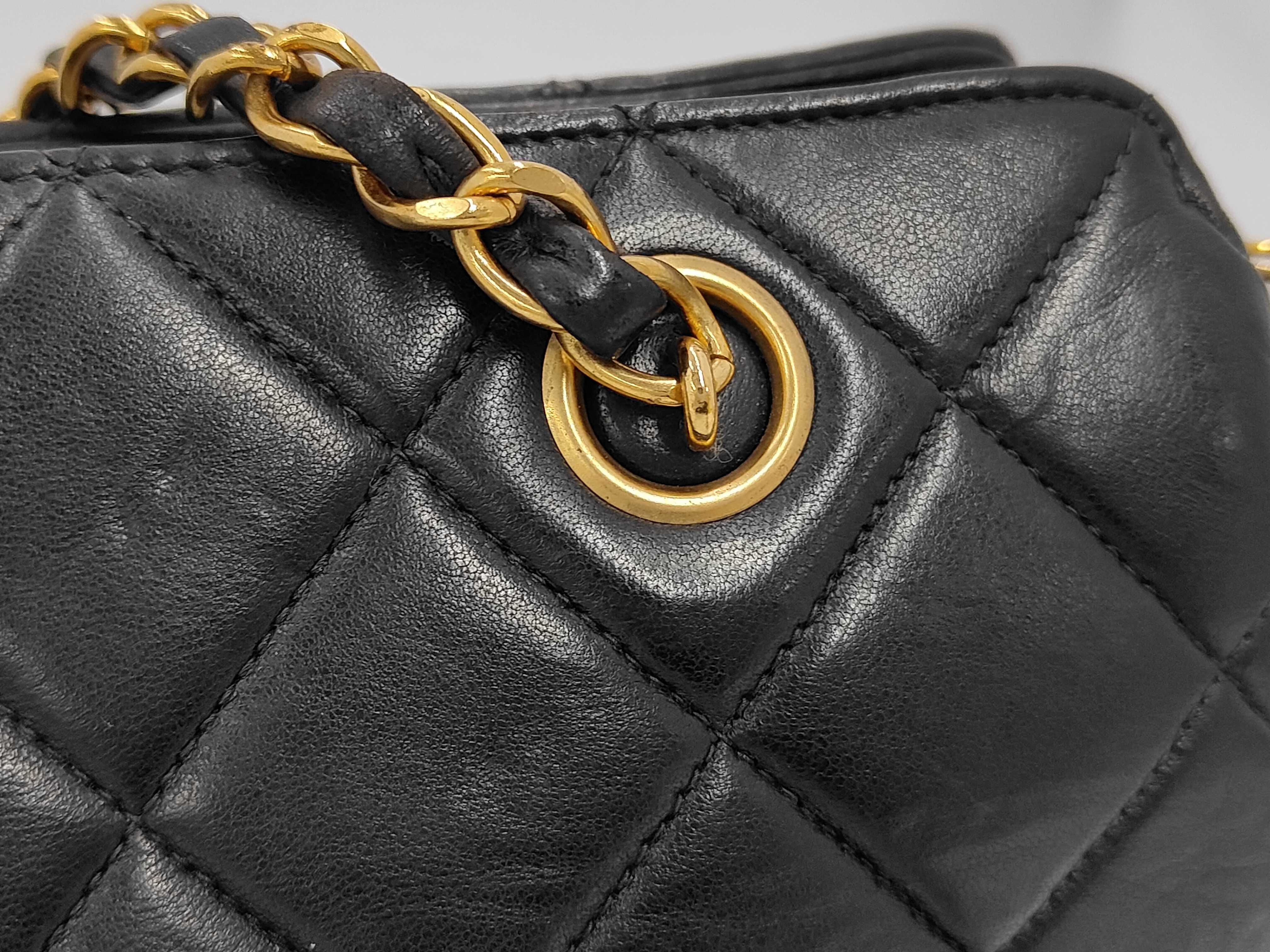 Matelassé Chain Shoulder Bag, Lambskin Tote Bag — view 3