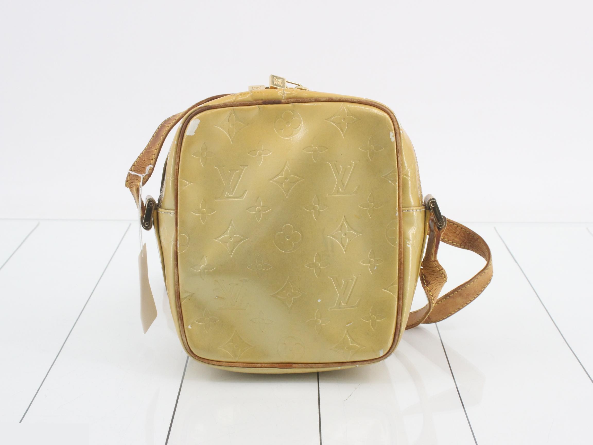 Vernis Shoulder Bag — view 2