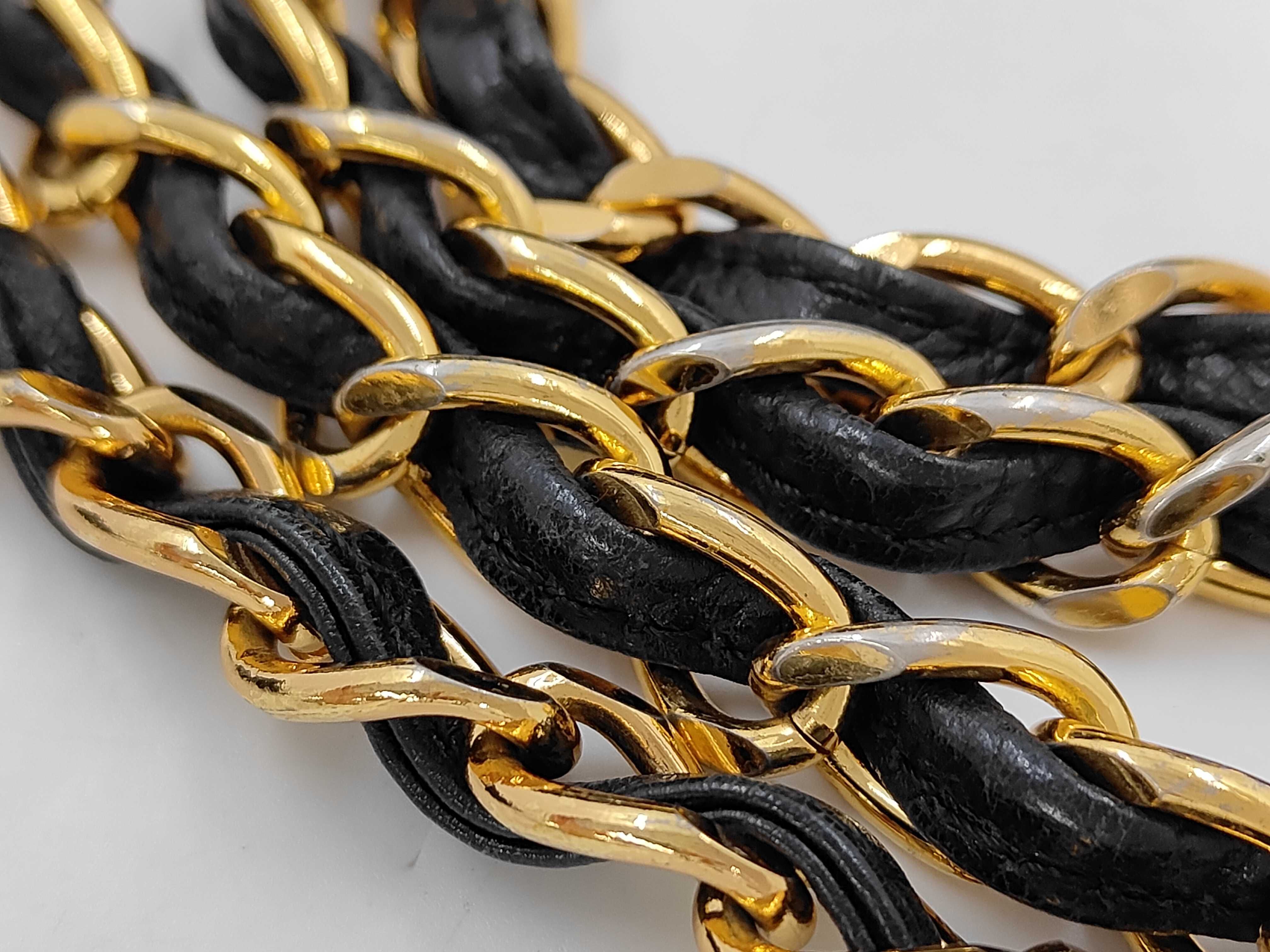 Chain Shoulder Bag, Caviar Leather, Black, Gold Hardware — view 6