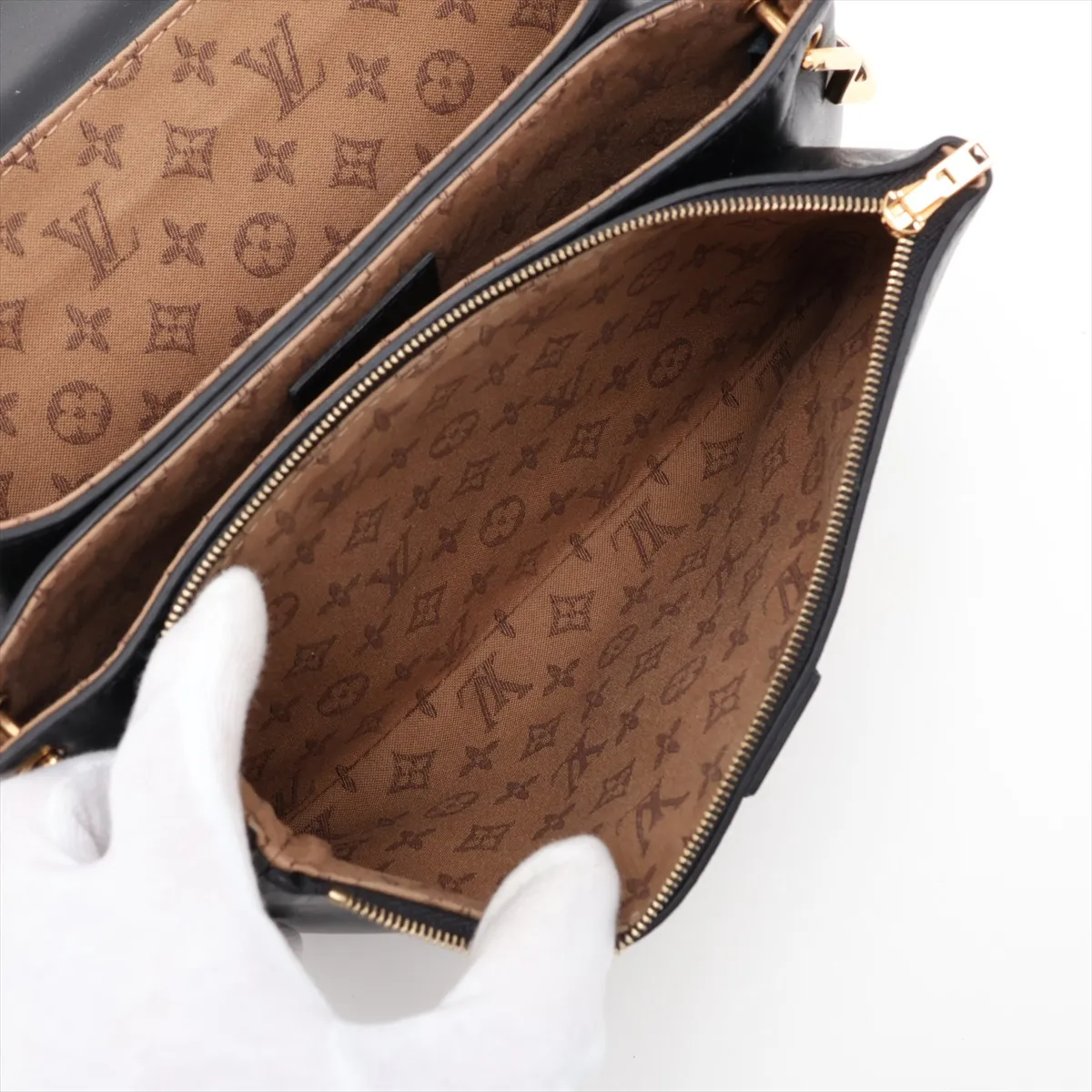 Monogram Flower Rendezvous M45767 PL0241 Black — view 6