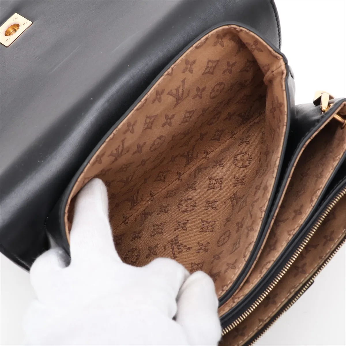 Monogram Flower Rendezvous M45767 PL0241 Black — view 8