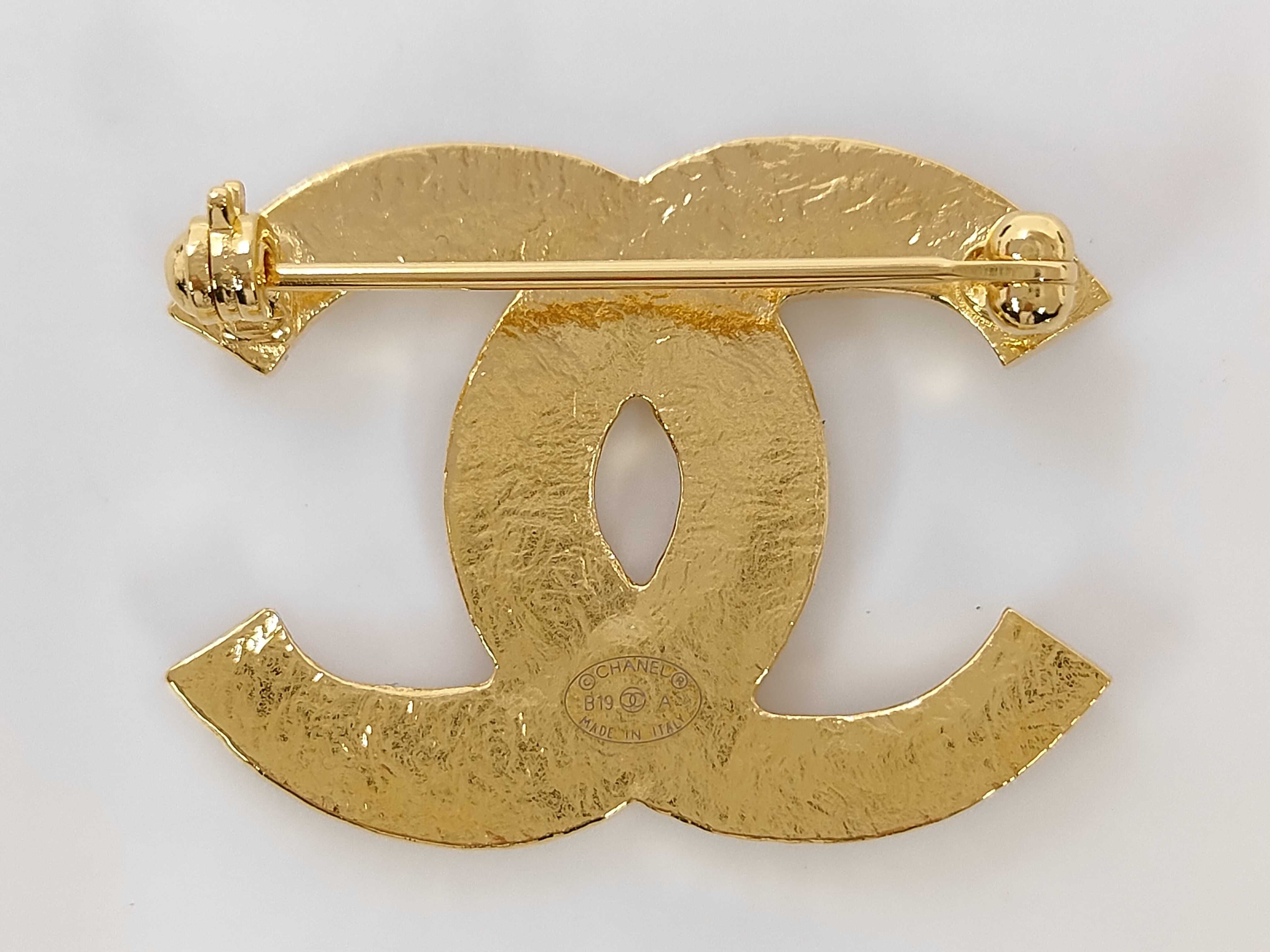Coco Mark B19A Brooch — view 2