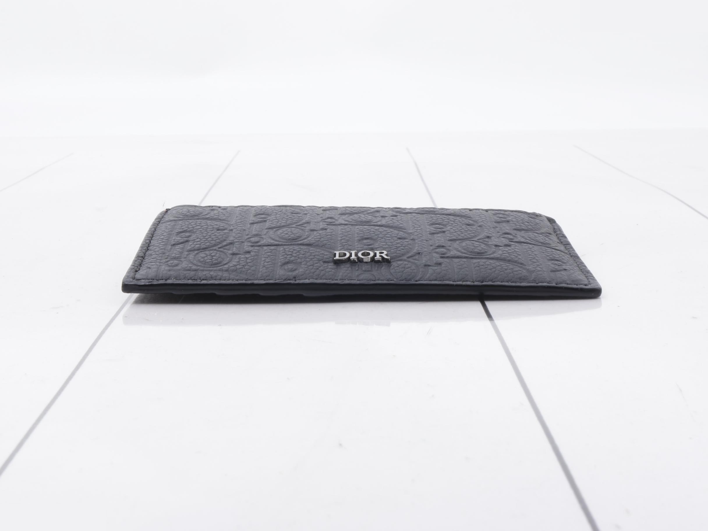 coin case, Gravity fragment case, key ring — view 3