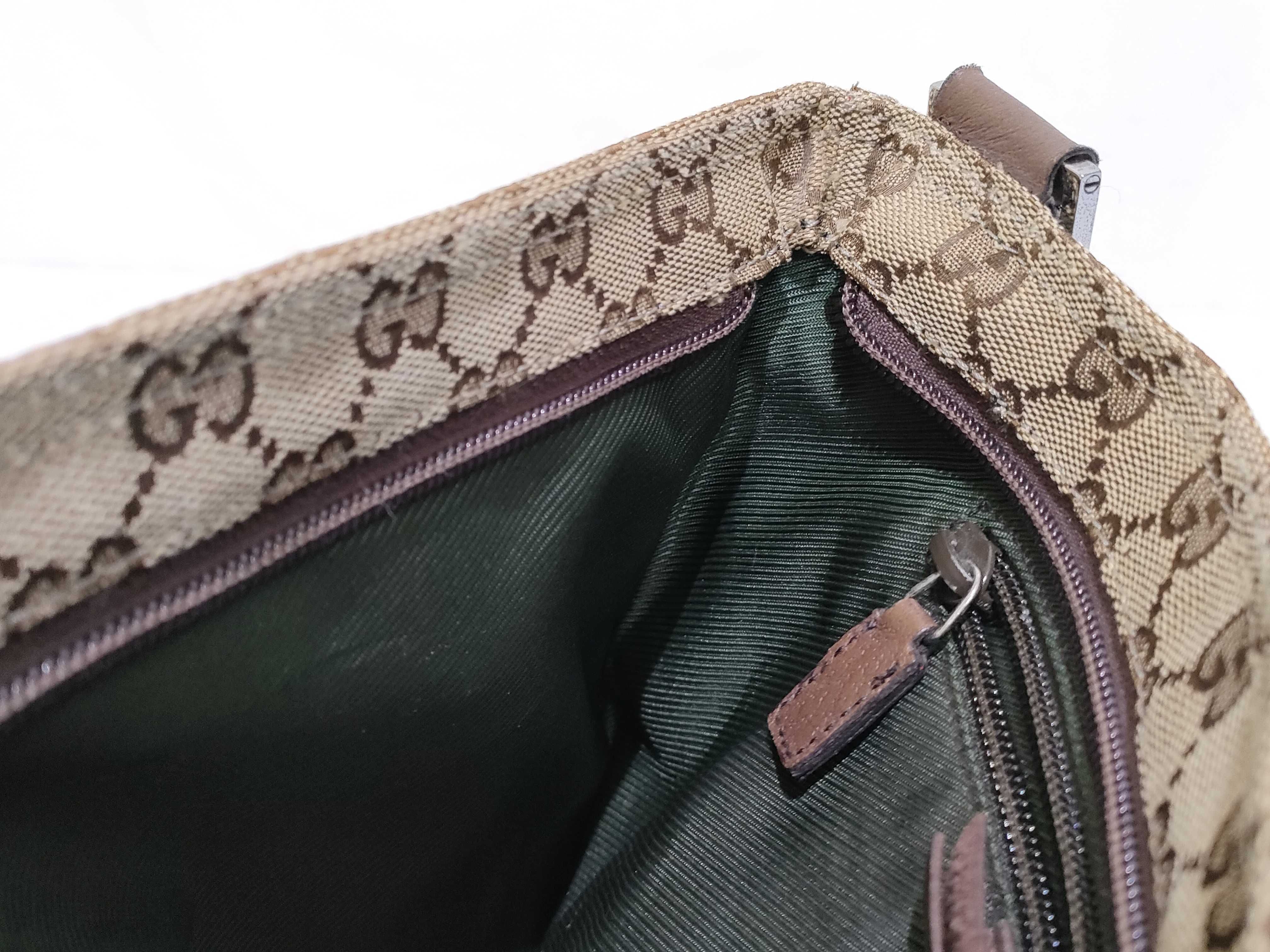 GG Canvas Shoulder Bag — view 12