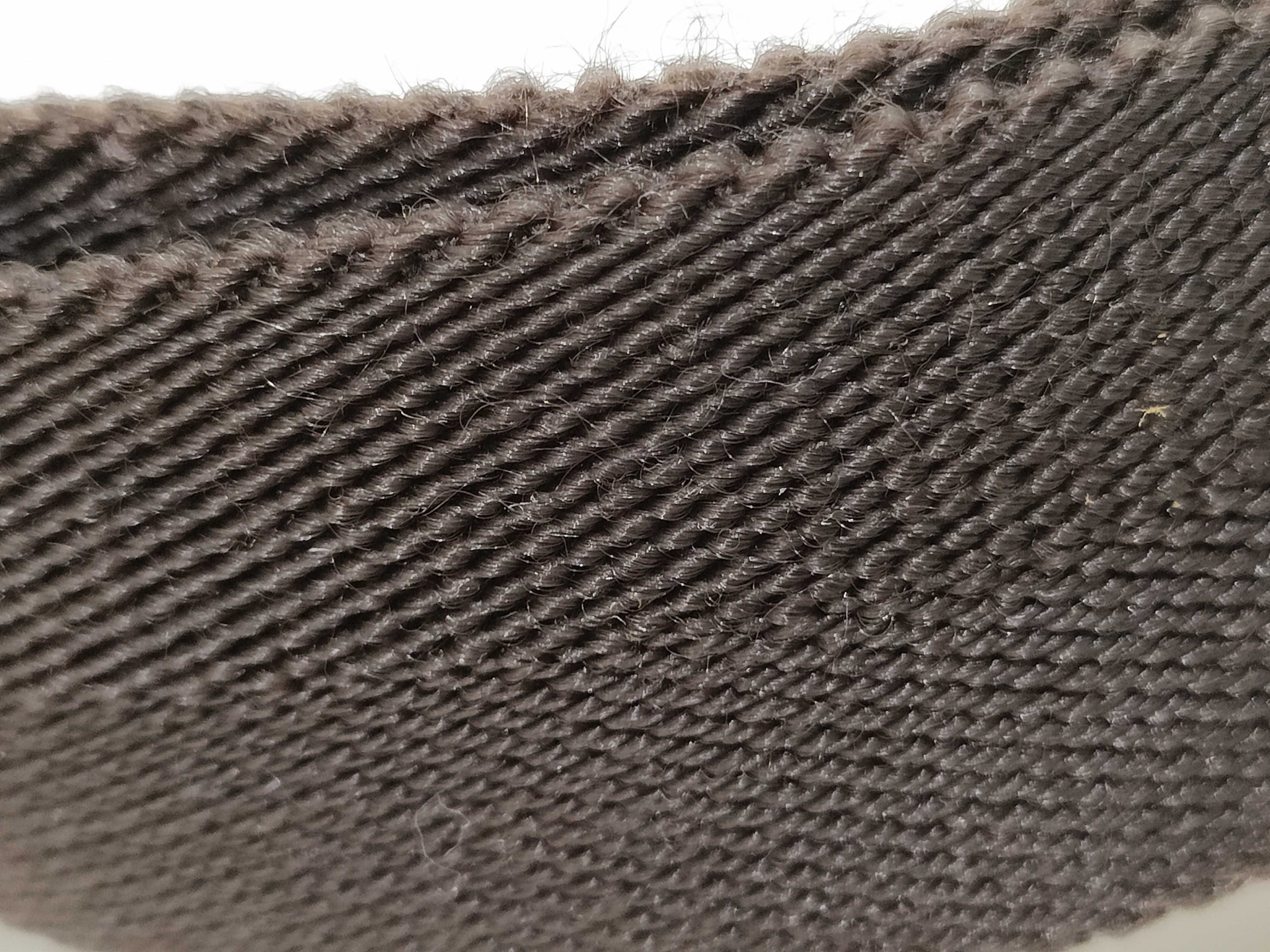 GG Canvas Shoulder Bag — view 4