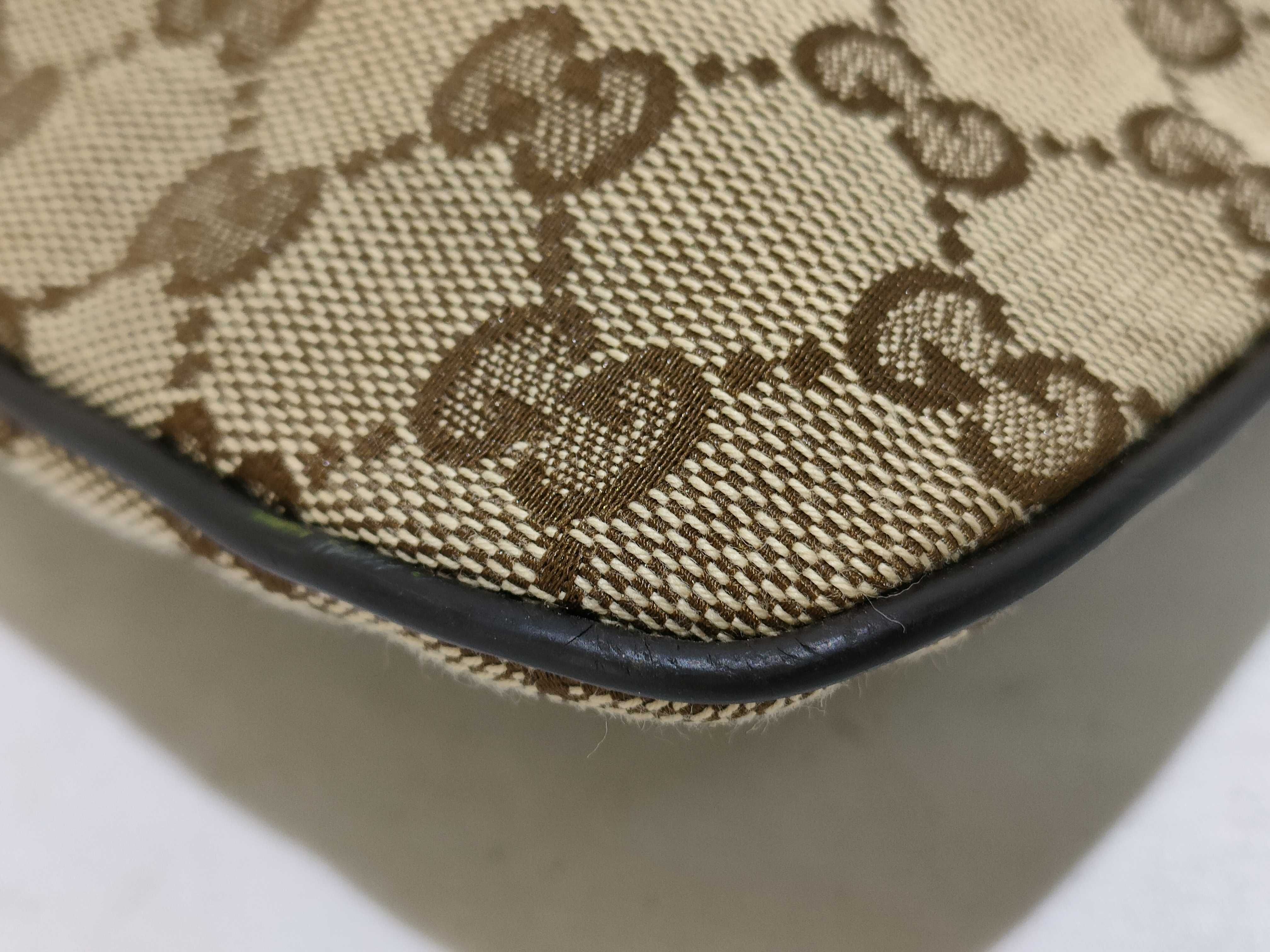 GG Canvas Shoulder Bag — view 6