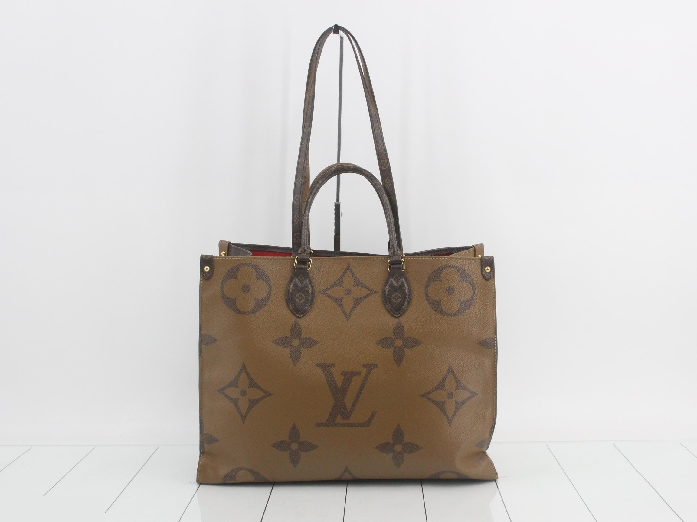 OnTheGo GM Giant Monogram — view 2