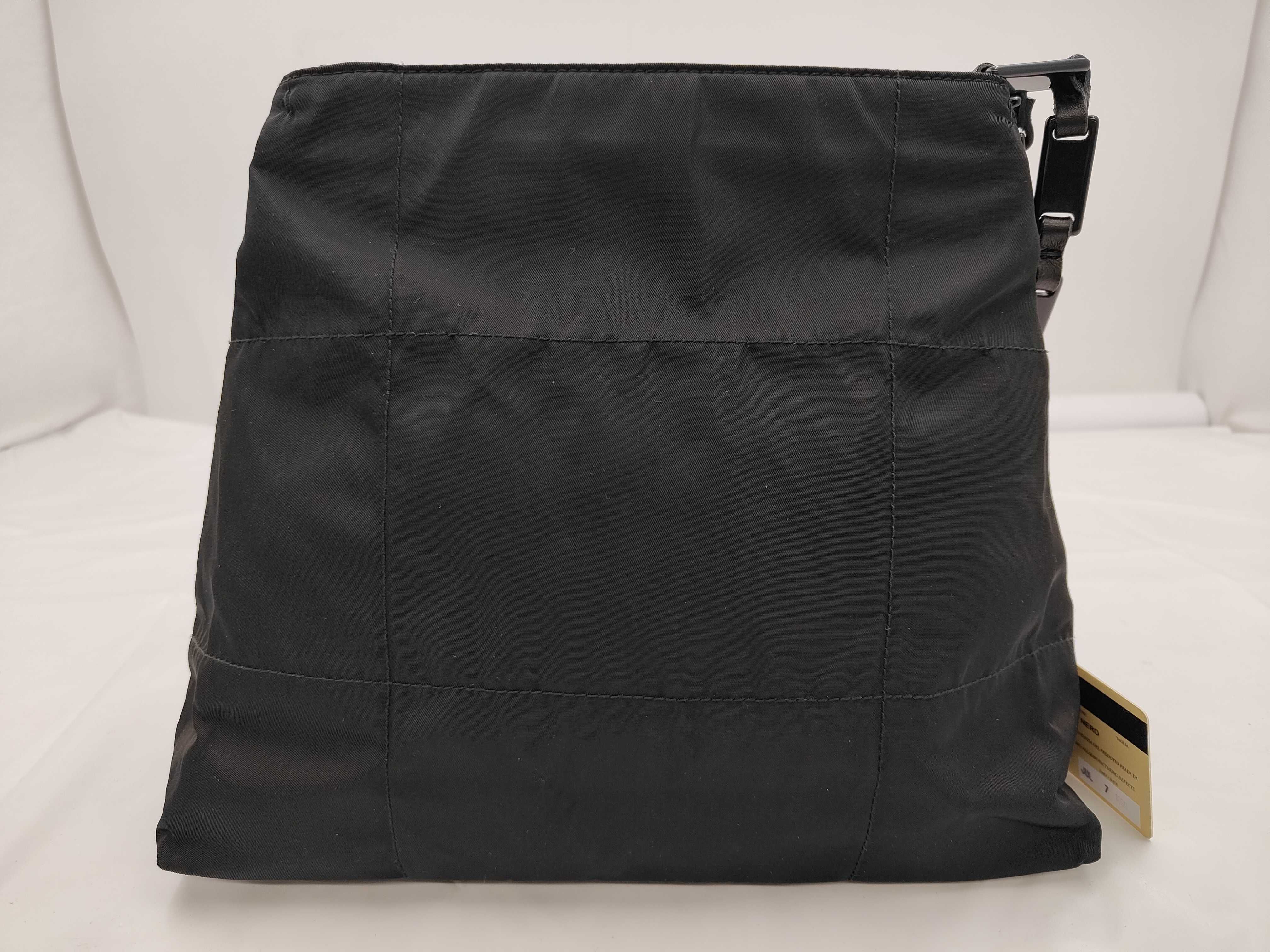 Tessuto Nylon Handbag with Plastic Chain, with Guarantee Card