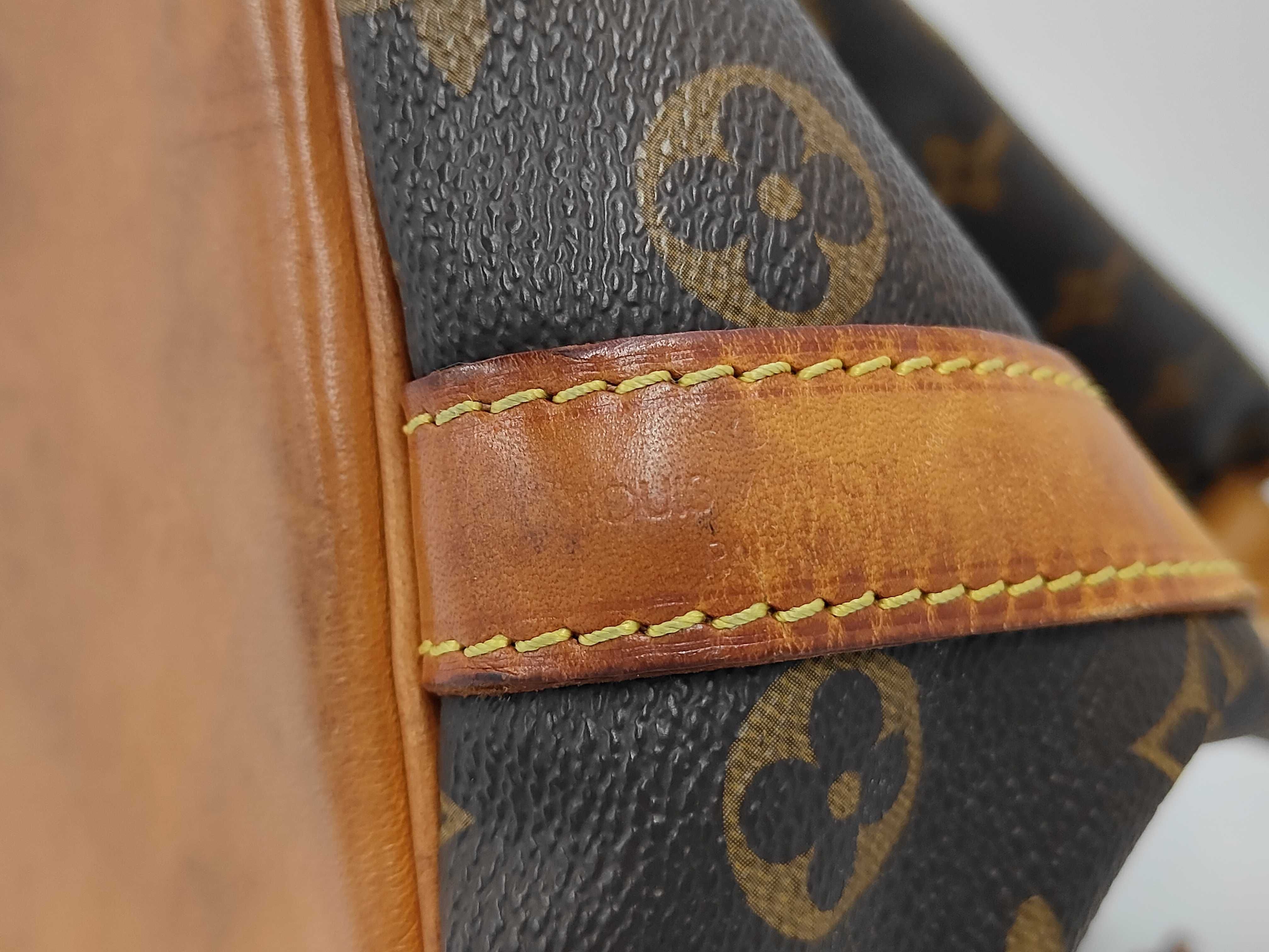 Petit Noé Shoulder Bag — view 10