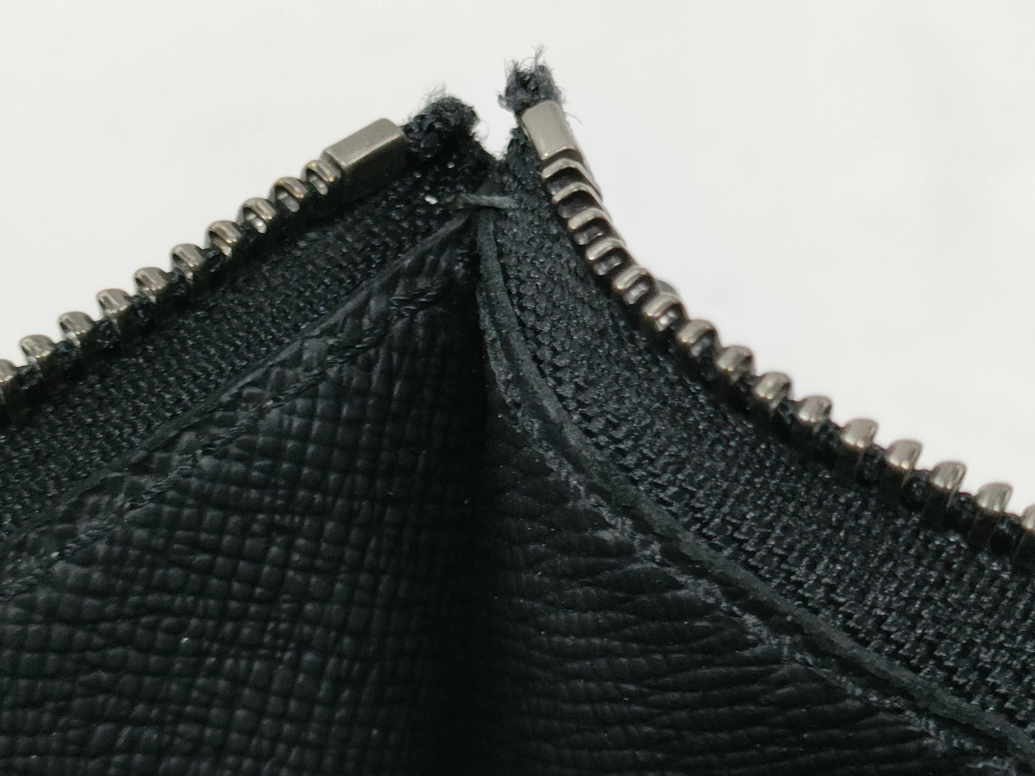 Gaston Monogram Eclipse Reverse Black Coin Case — view 11