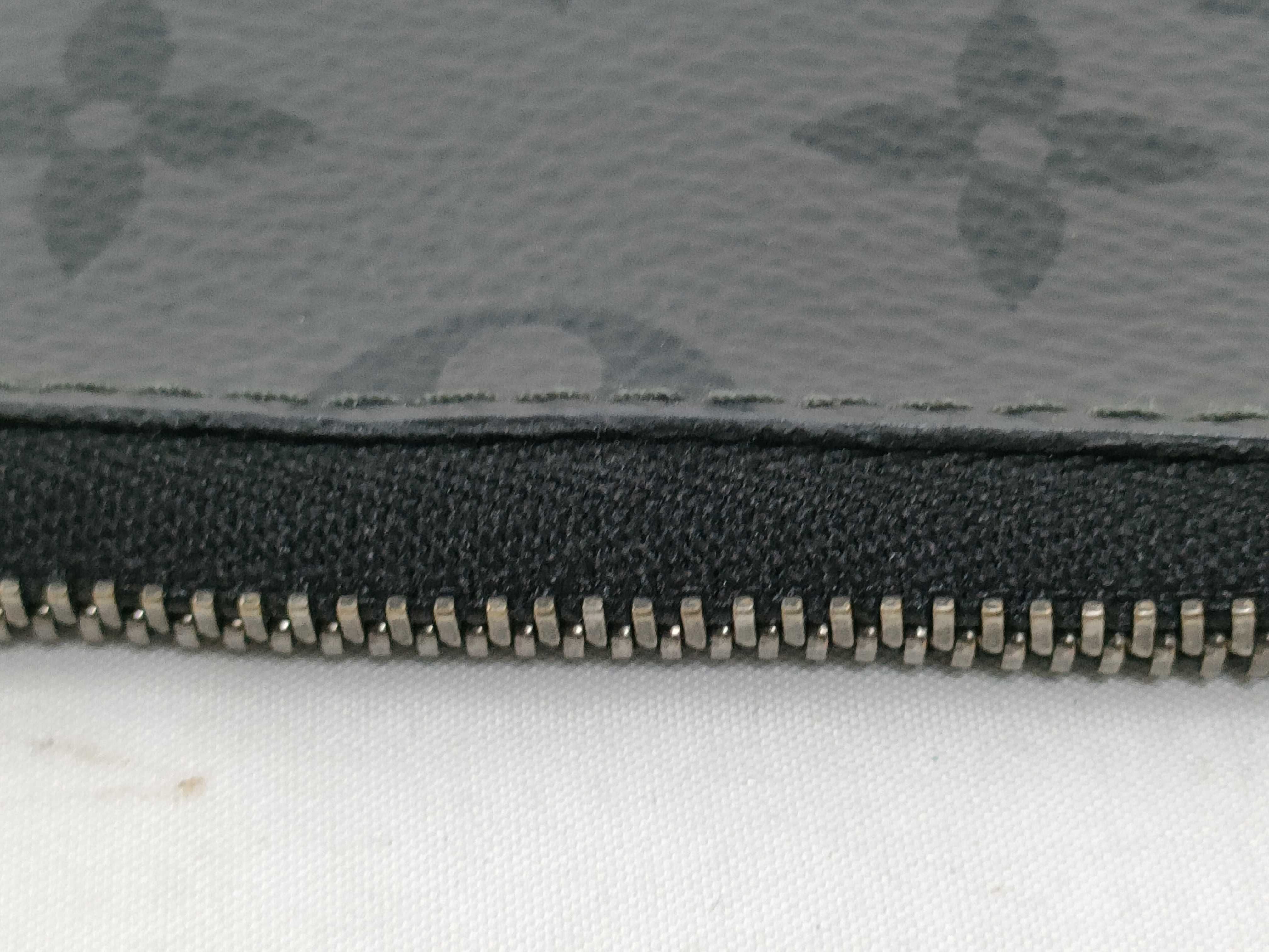 Gaston Monogram Eclipse Reverse Black Coin Case — view 8