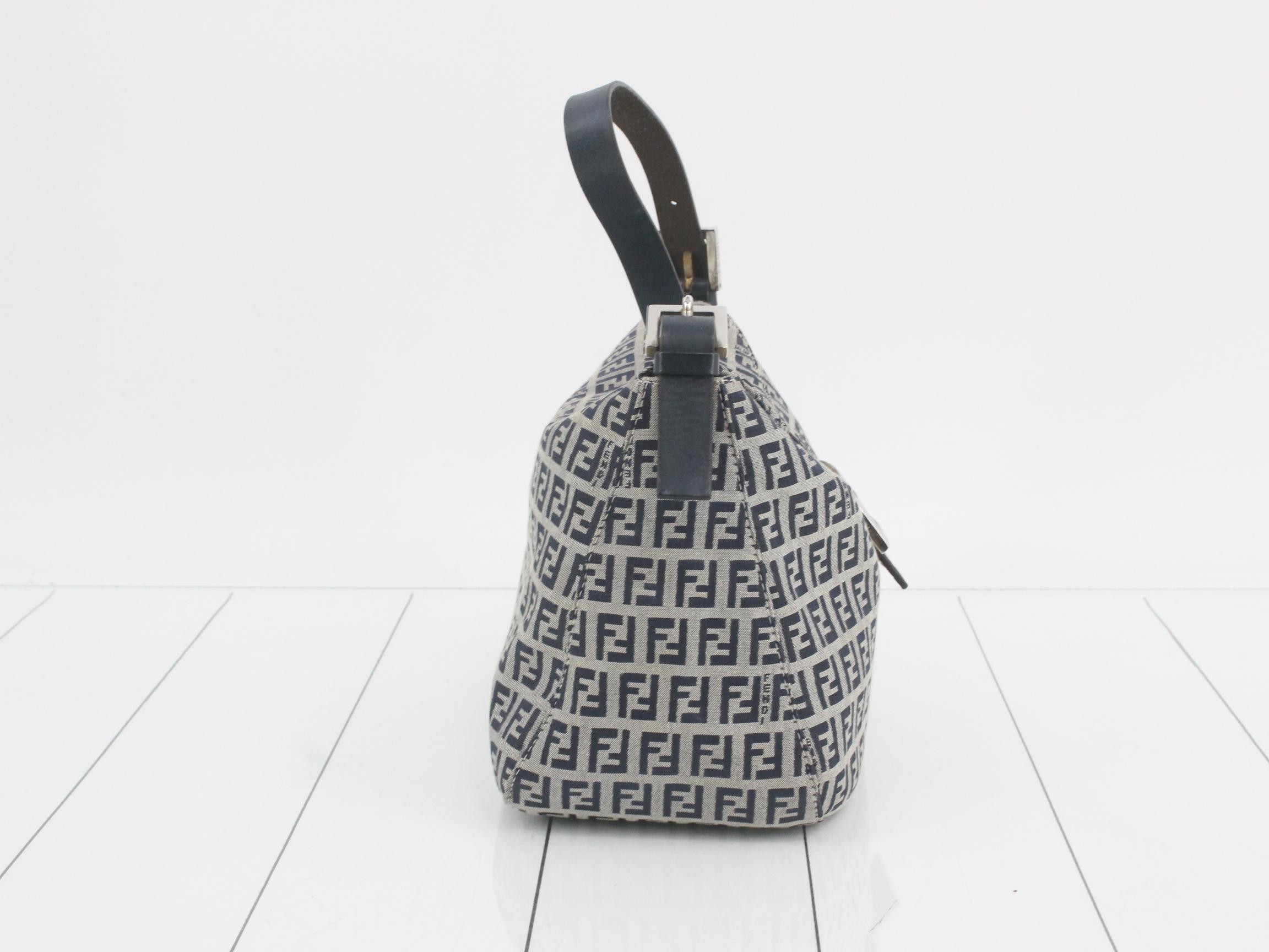 Zucchino (Bag) - Shoulder Bag — view 4