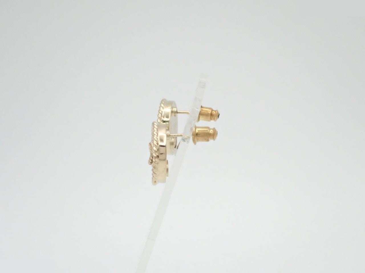 earrings, A17S, Coco Mark, mirror finish, round, gold, 1.5cm wide. — view 3