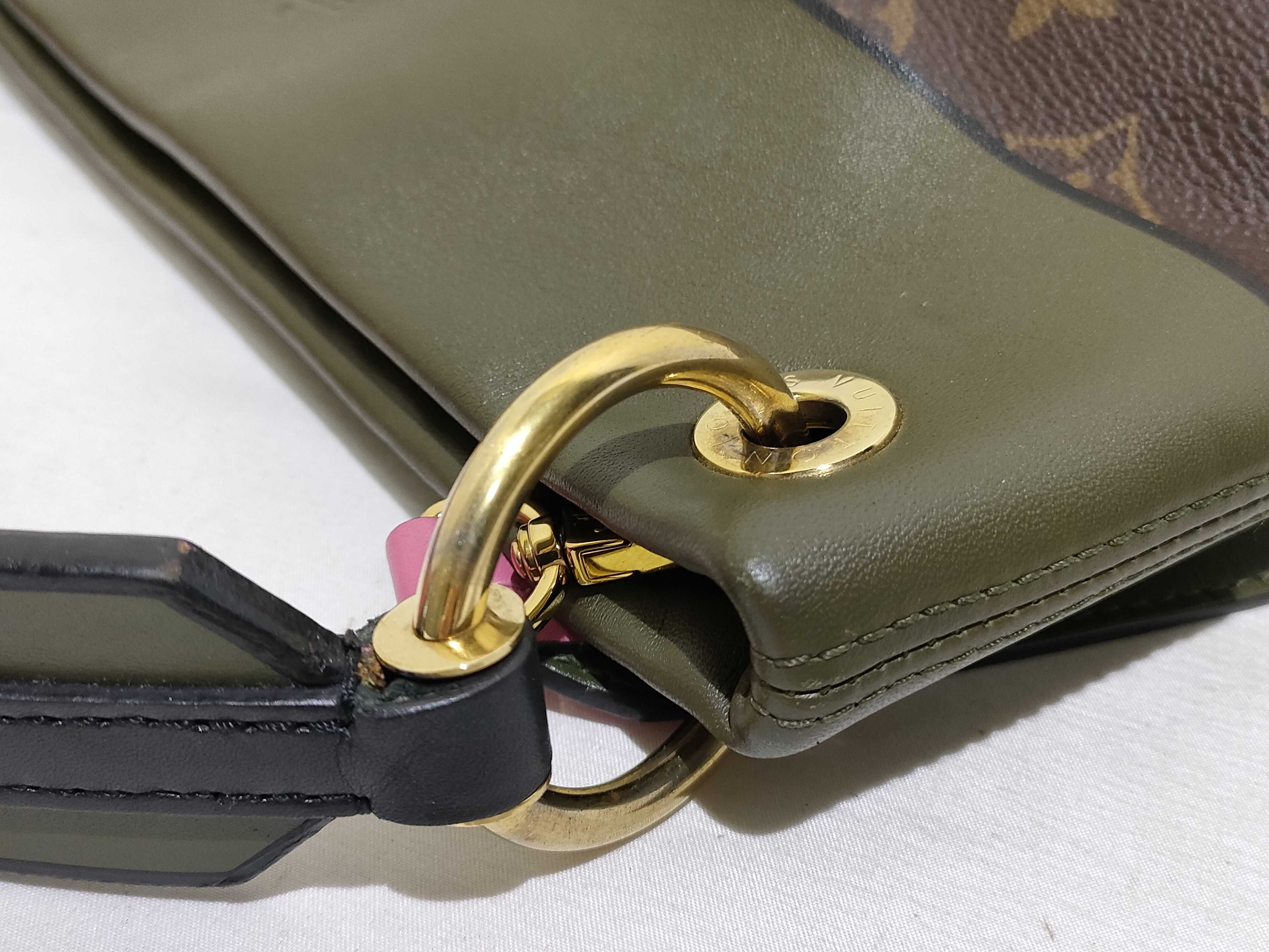 Monogram Louis Vuitton Handbag Shoulder Bag — view 5