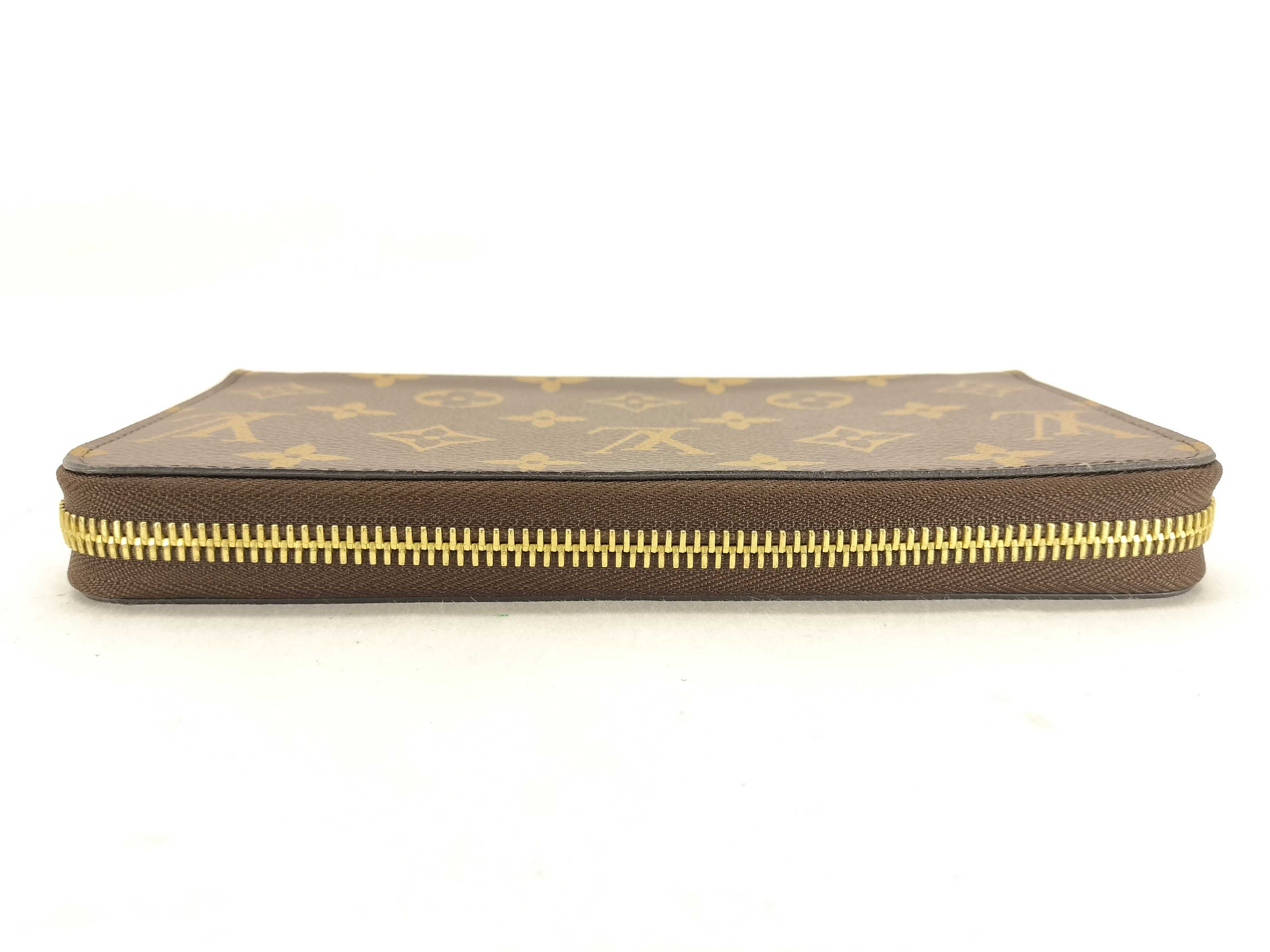 Monogram Louis Vuitton Zippy Wallet Long Wallet Monogram Wallet — view 15