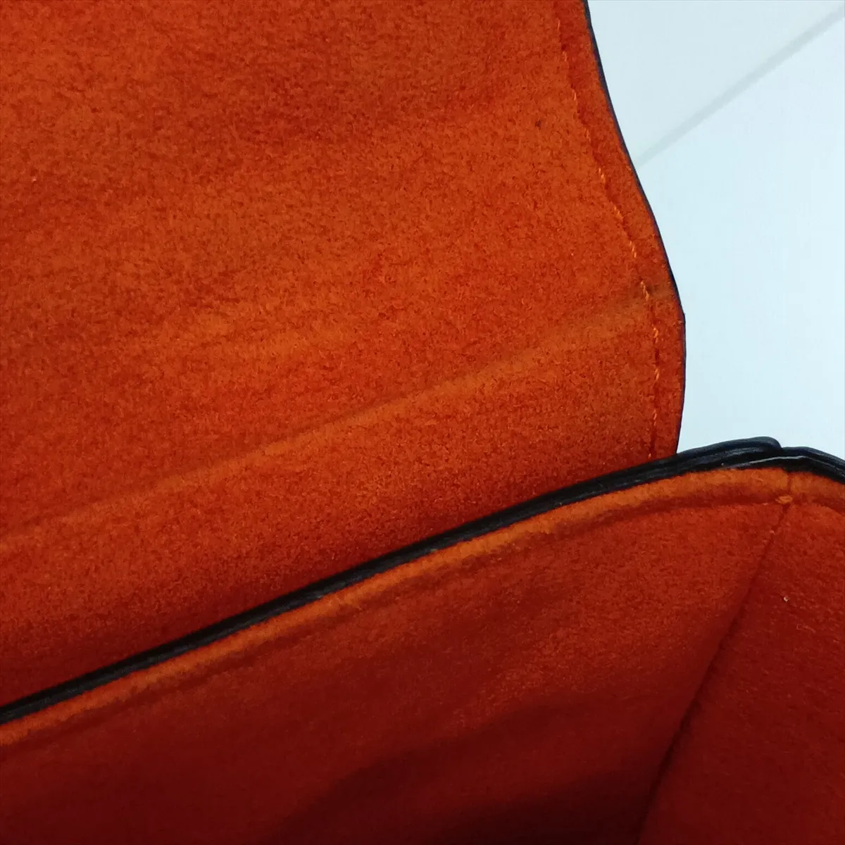 Catgram x Taurillon Twist MM M44408 FL4138 Brown x Orange RFID Compatible with Mirror — view 14