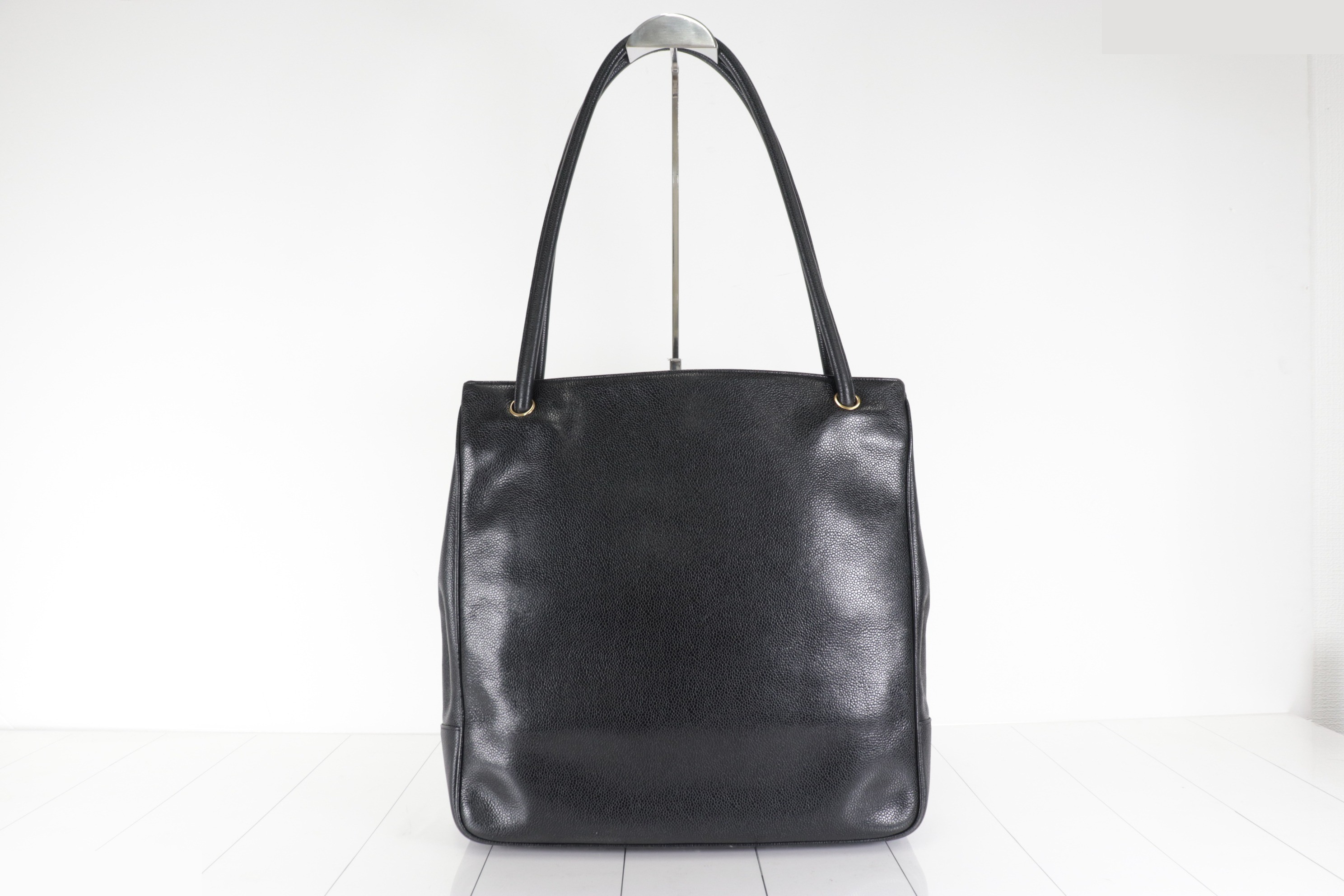 Deca Coco Caviar Tote Bag with 3 Pouches - Unit #3 — view 3
