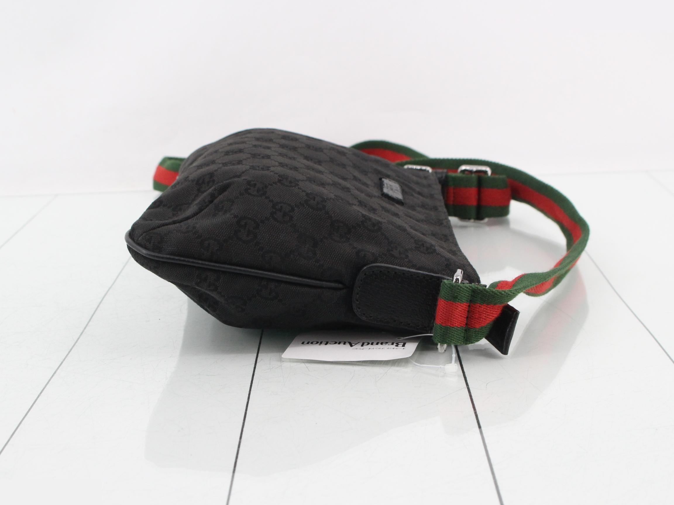 GG Canvas (Bag) - Shoulder Bag — view 3