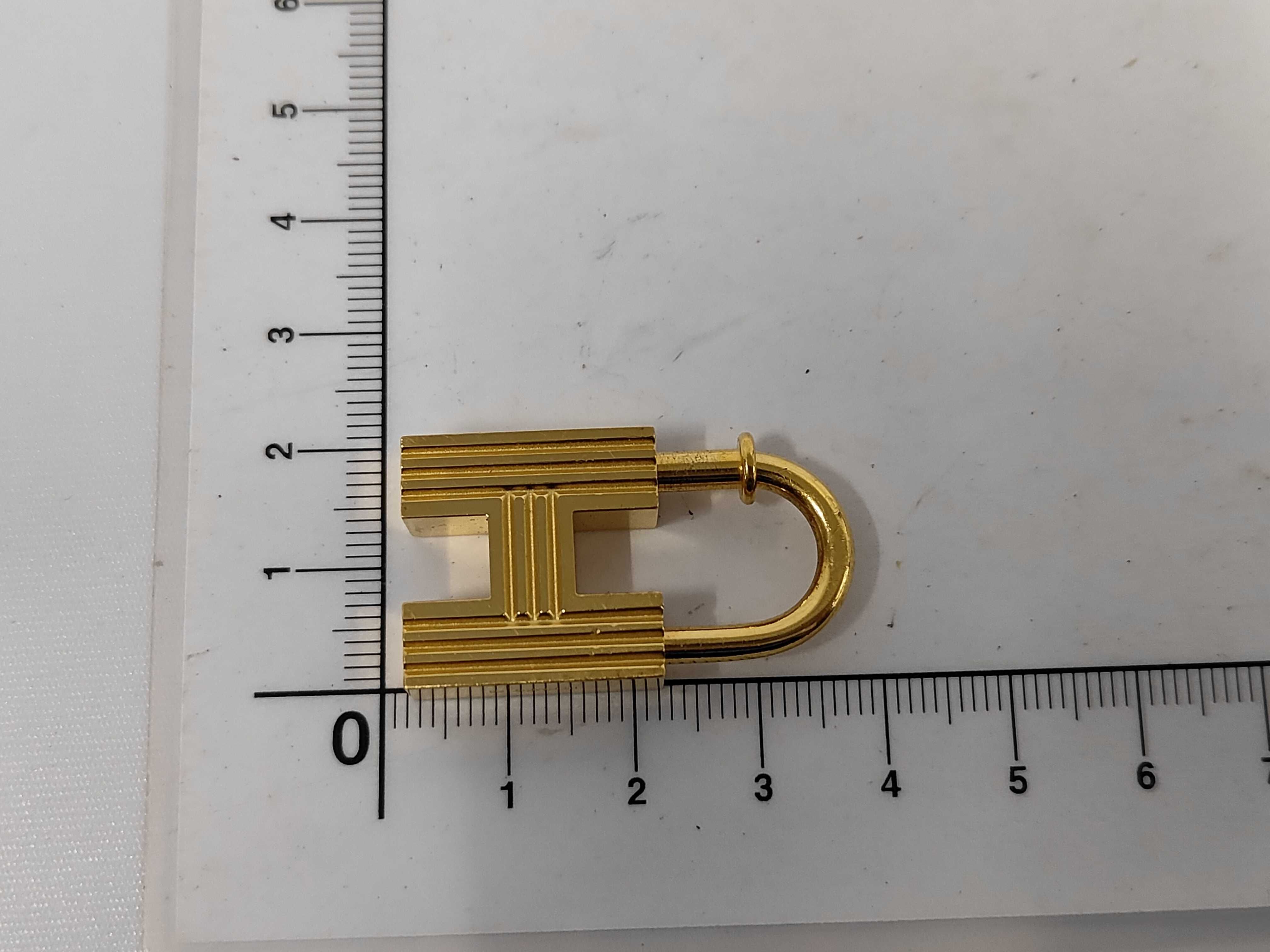 padlock/H logo/2000/millennium/charm/gold charm Other accessories — view 3