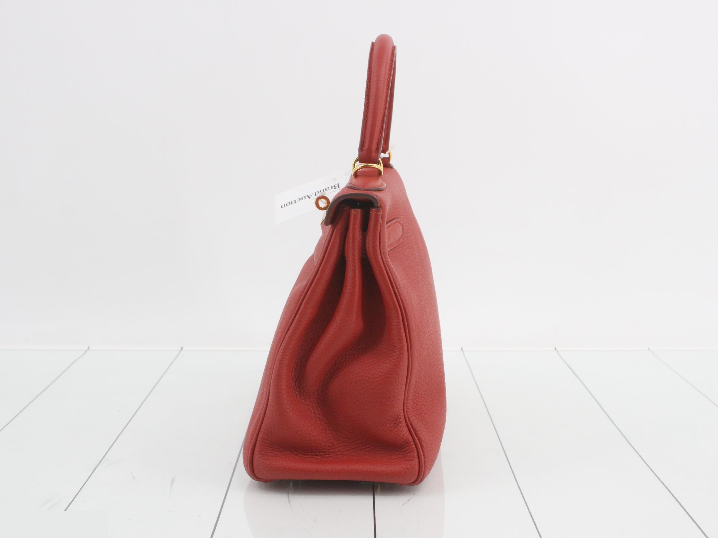 Kelly 28 Leather 2-Way Handbag — view 3