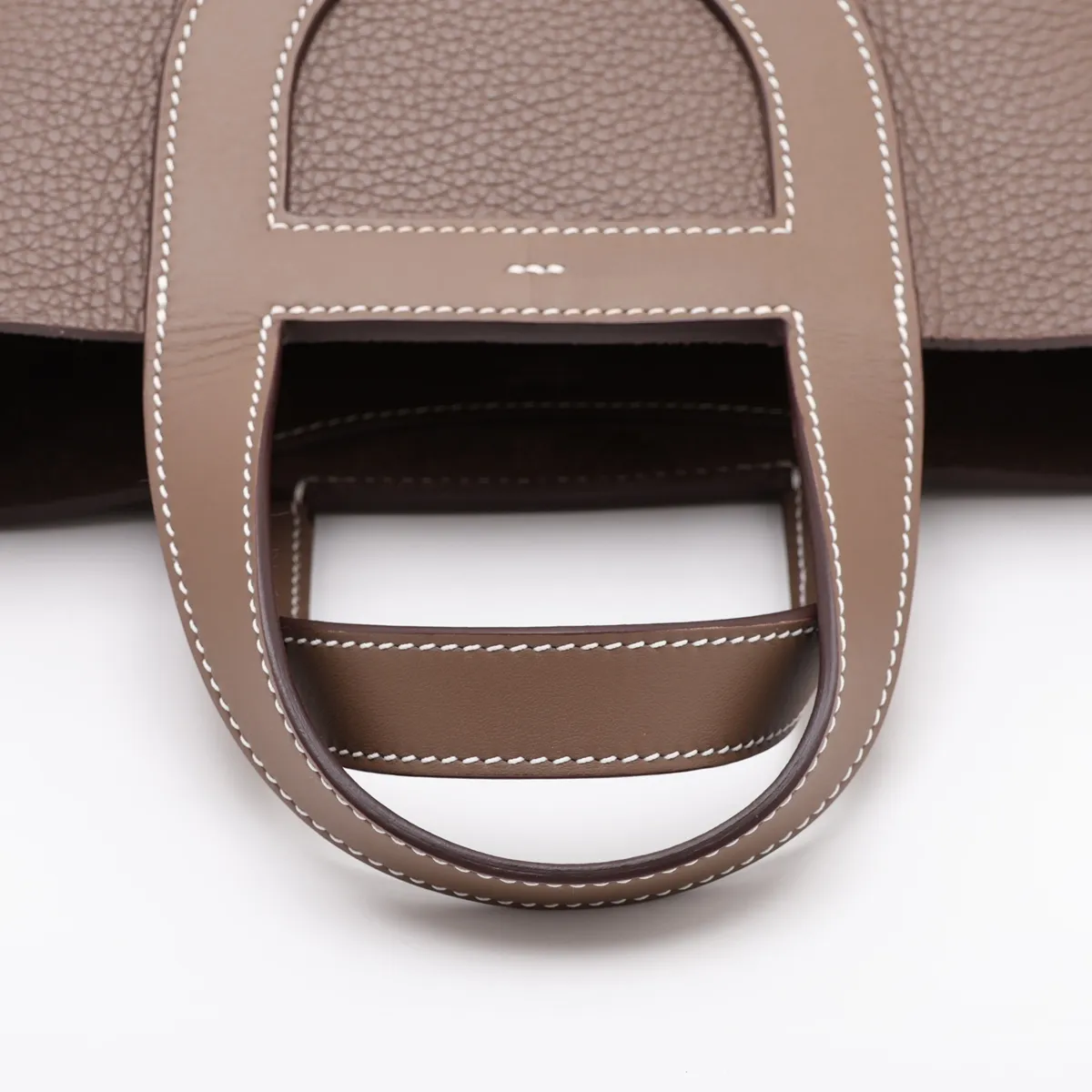 [Individually packaged] Hermes In the Loop 18 Taurillon Clemence x Veau Swift Etoupe Silver Hardware W: 2024 — view 5