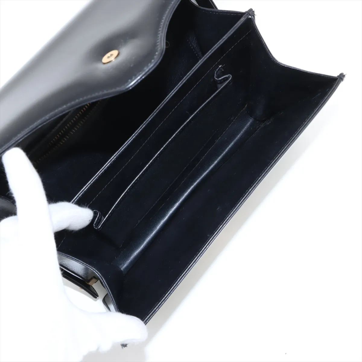 Carriage Metal Leather Shoulder Bag Black — view 6
