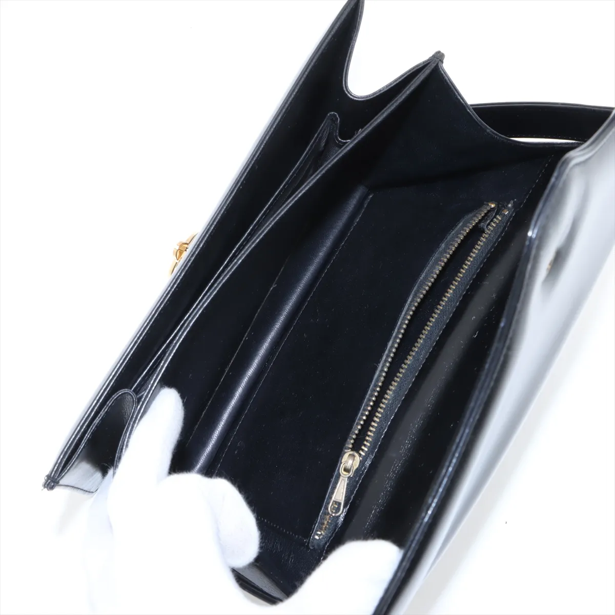 Carriage Metal Leather Shoulder Bag Black — view 7