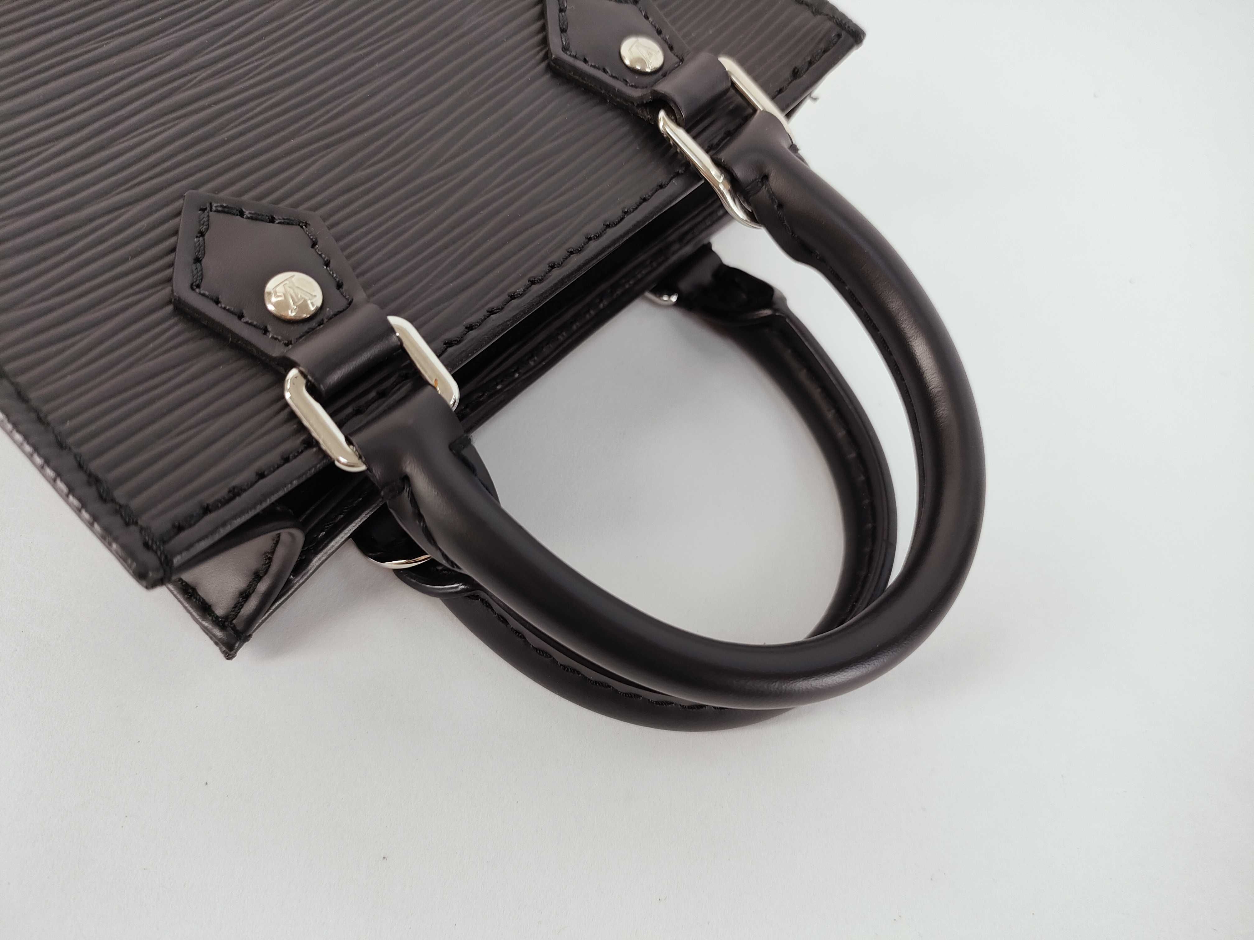 Epi Louis Vuitton Tote Bag Handbag — view 3