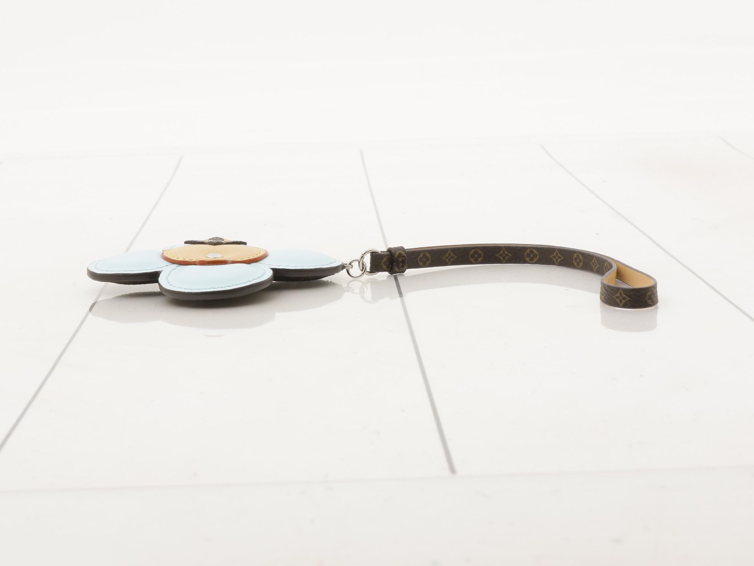 Vivienne bag charm — view 3