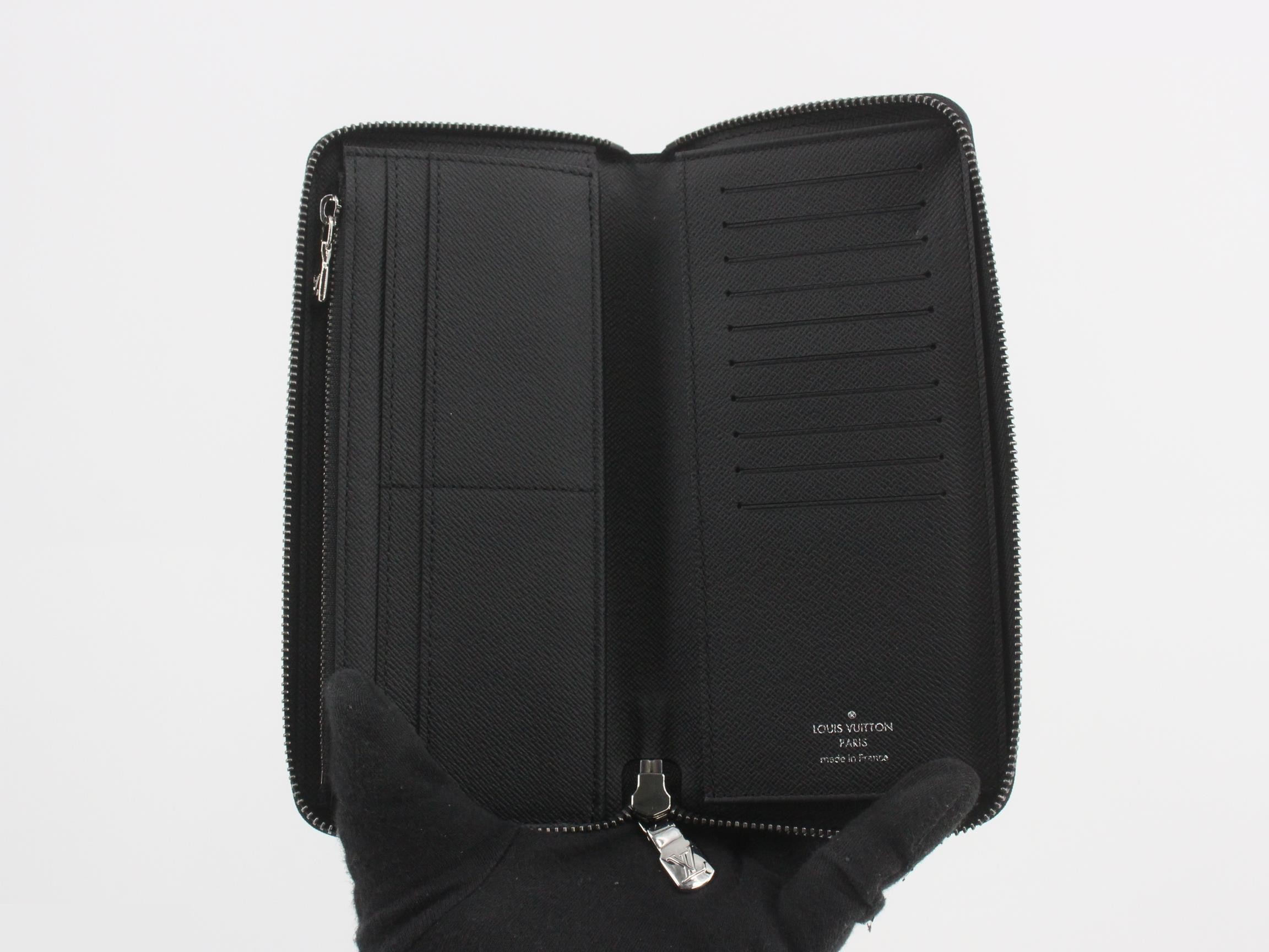 Zippy Wallet Vertical — view 4