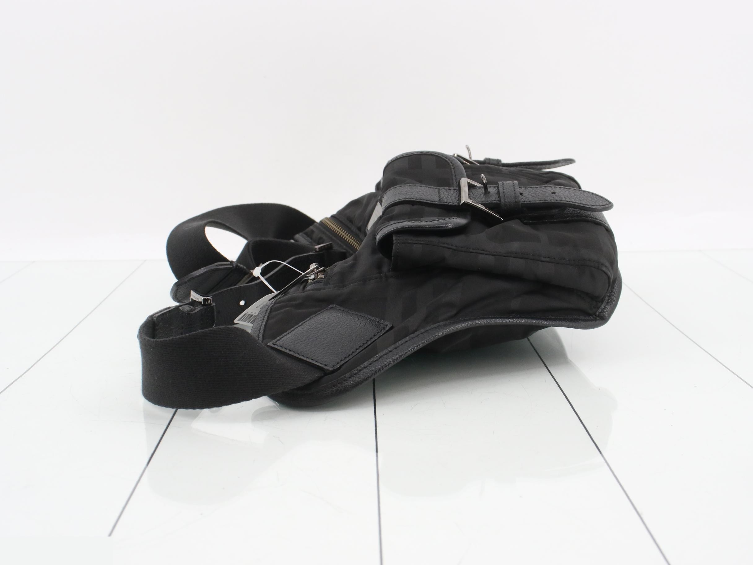 Other lines: Bags and waist bags — view 4