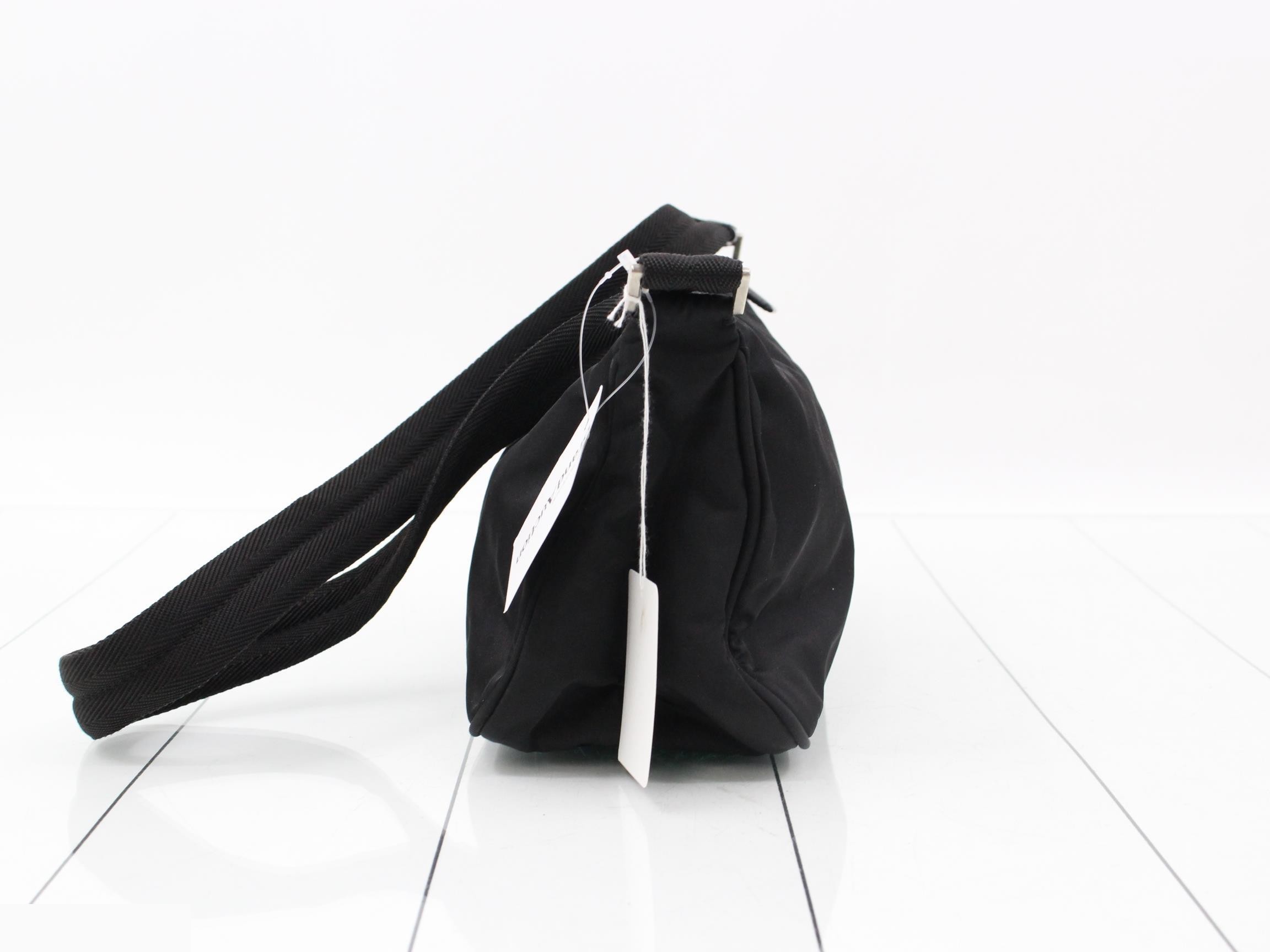 Logo Triangle Plate Shoulder Bag — view 3