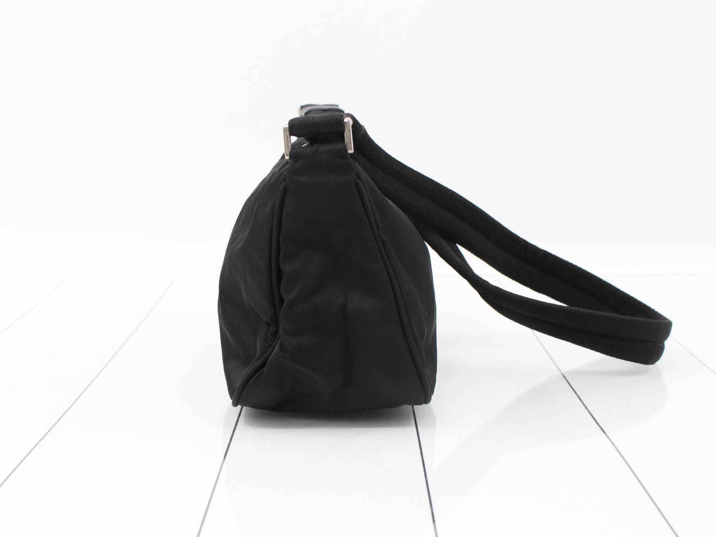 Logo Triangle Plate Shoulder Bag — view 4