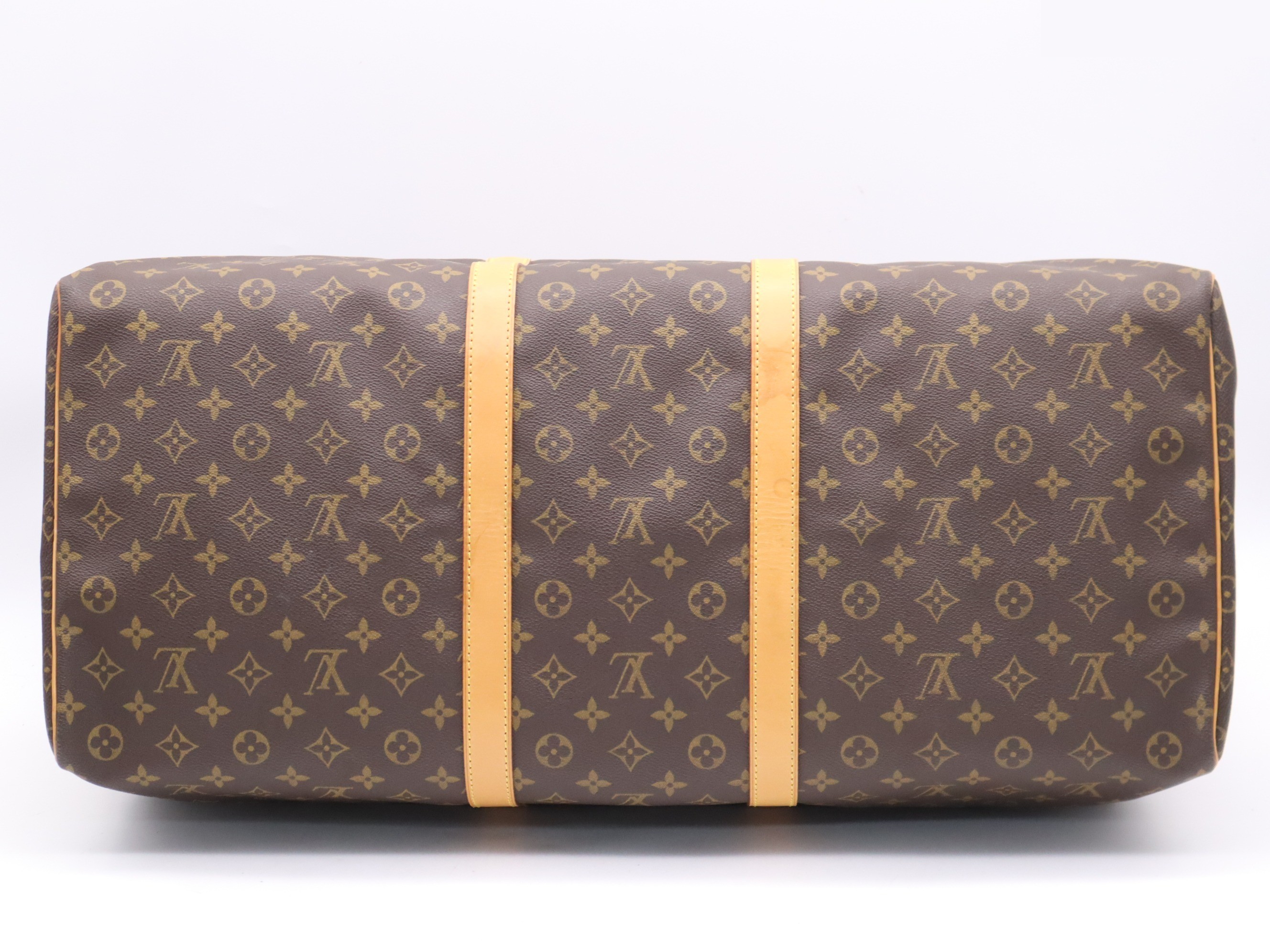 Keepall 60 with padlock, name tag, handle strap, and dust bag. — view 4