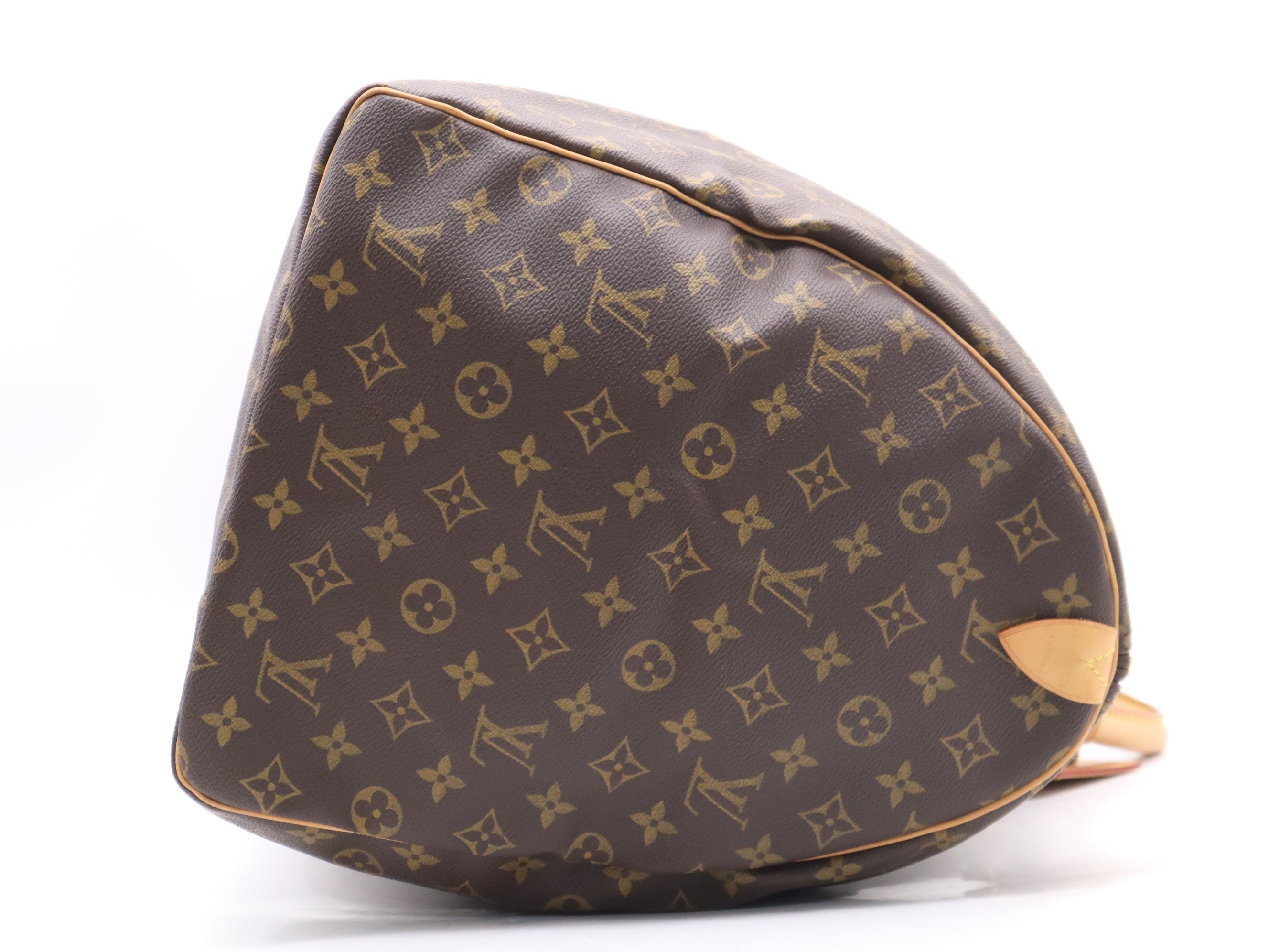 Keepall 60 with padlock, name tag, handle strap, and dust bag. — view 5