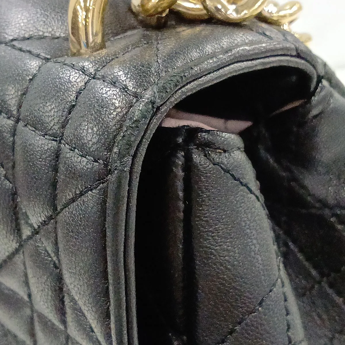 Cannage Leather Shoulder Bag, Black — view 10
